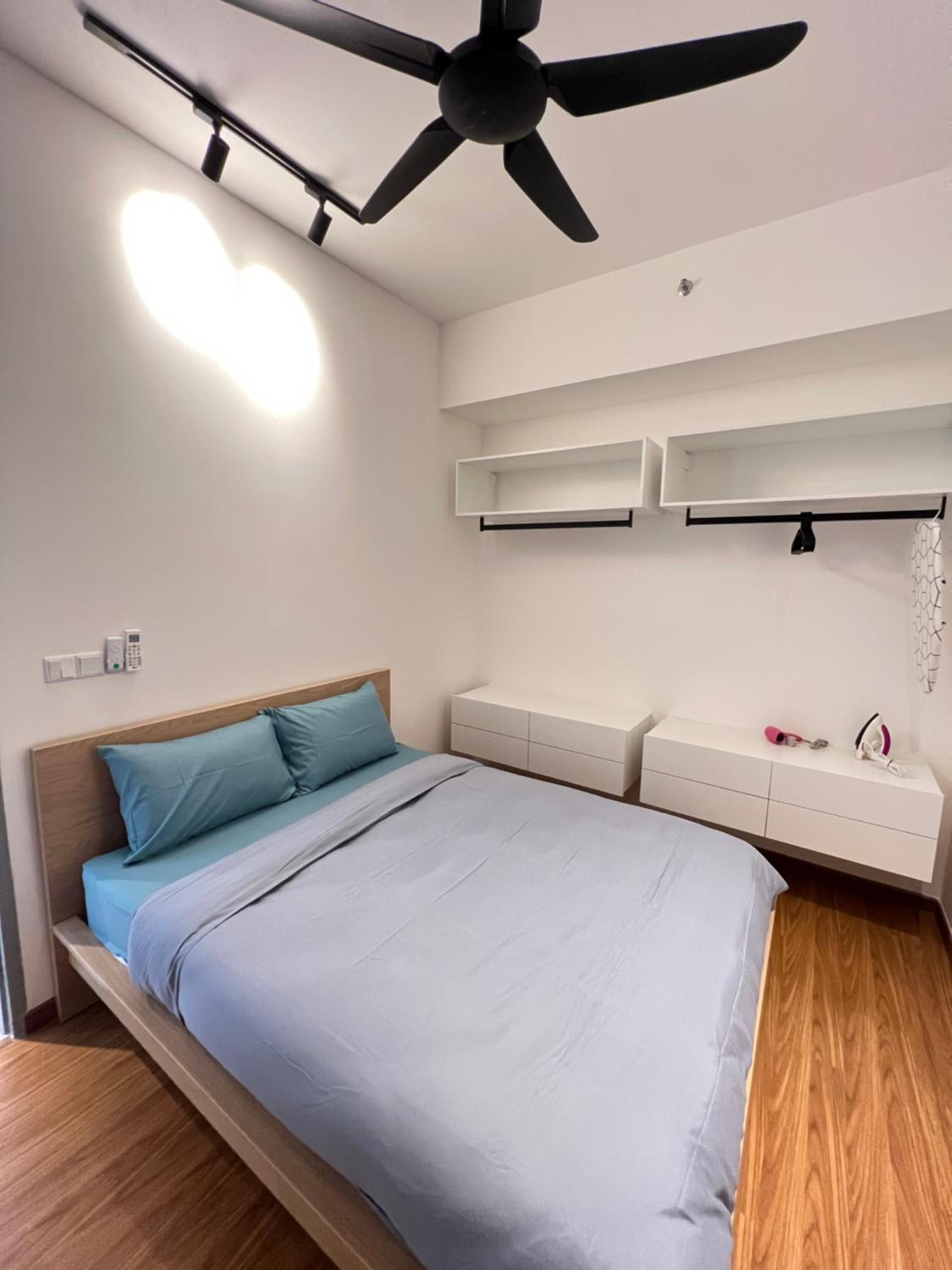 Beacon Executive Suites #CozyFamilyStay #RoofTopPool #16 #10paxs photo 2