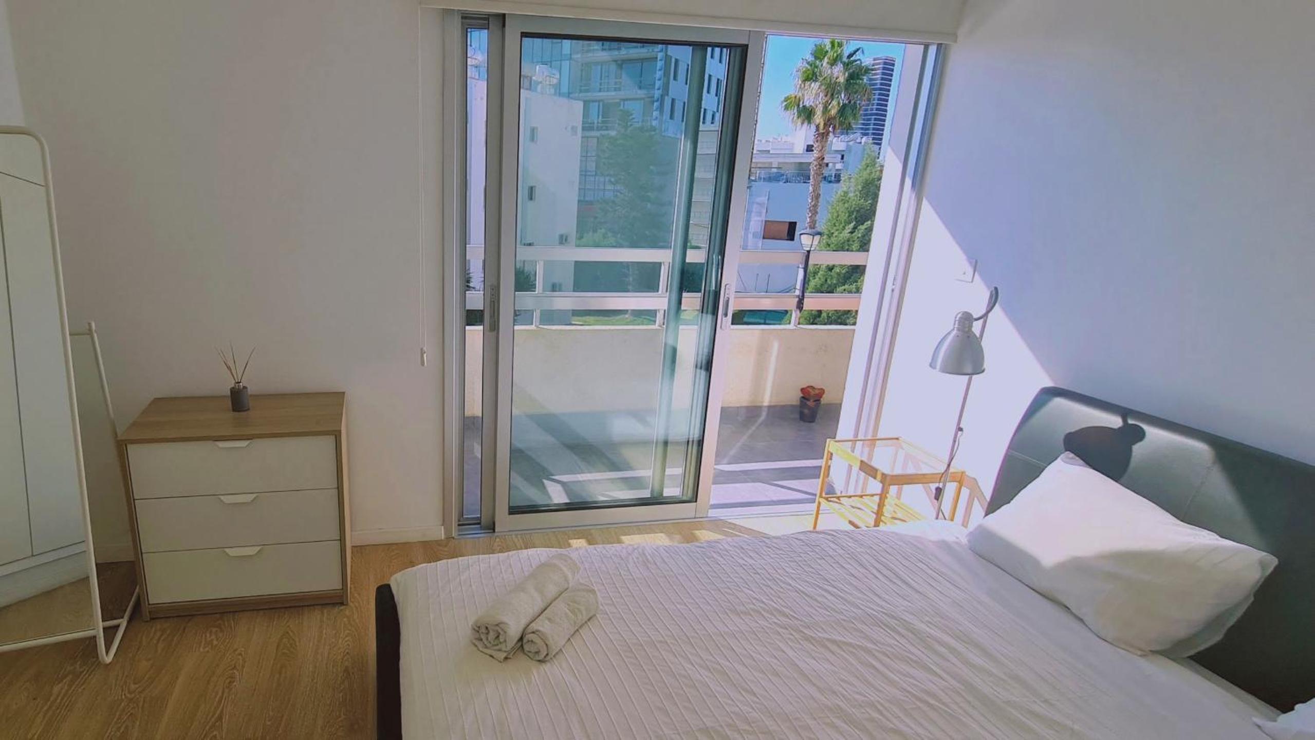 STAY Vivid City Apartment
