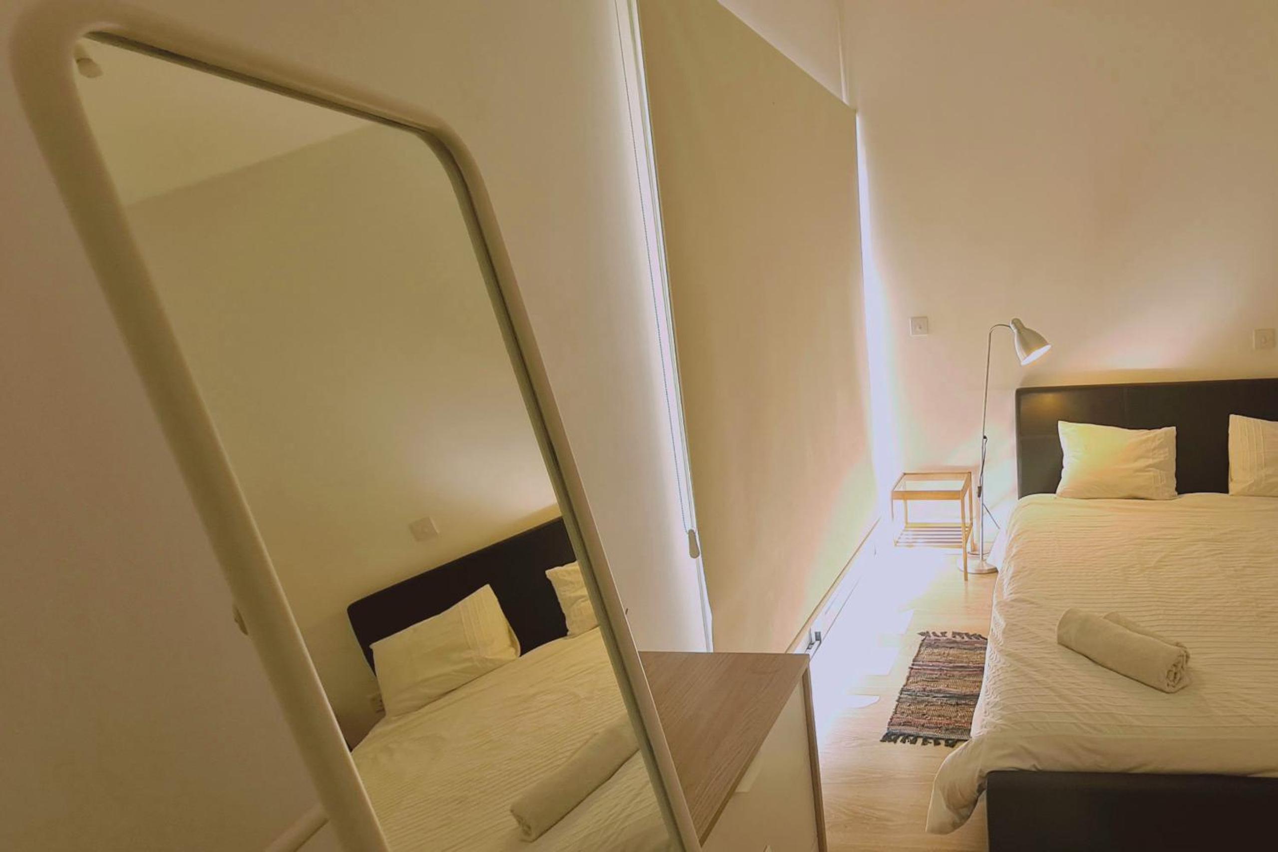 STAY Vivid City Apartment