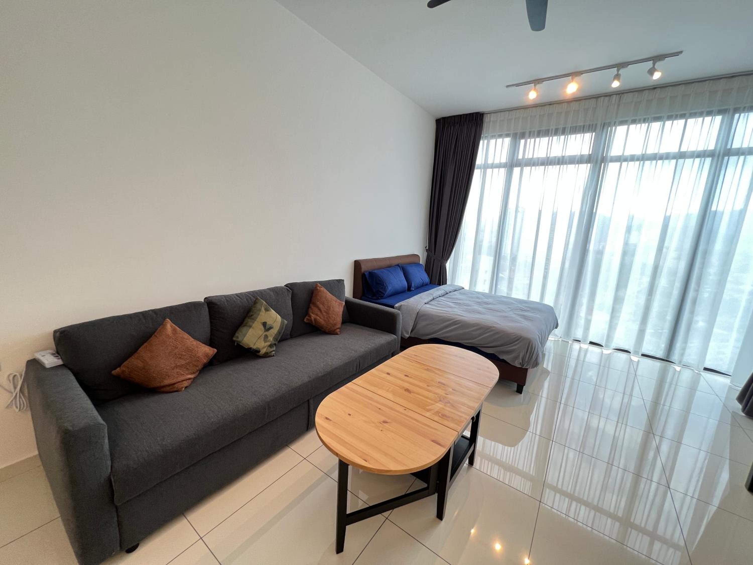 Beacon Executive Suites #CozyFamilyStay #RoofTopPool #16 #10paxs photo 4