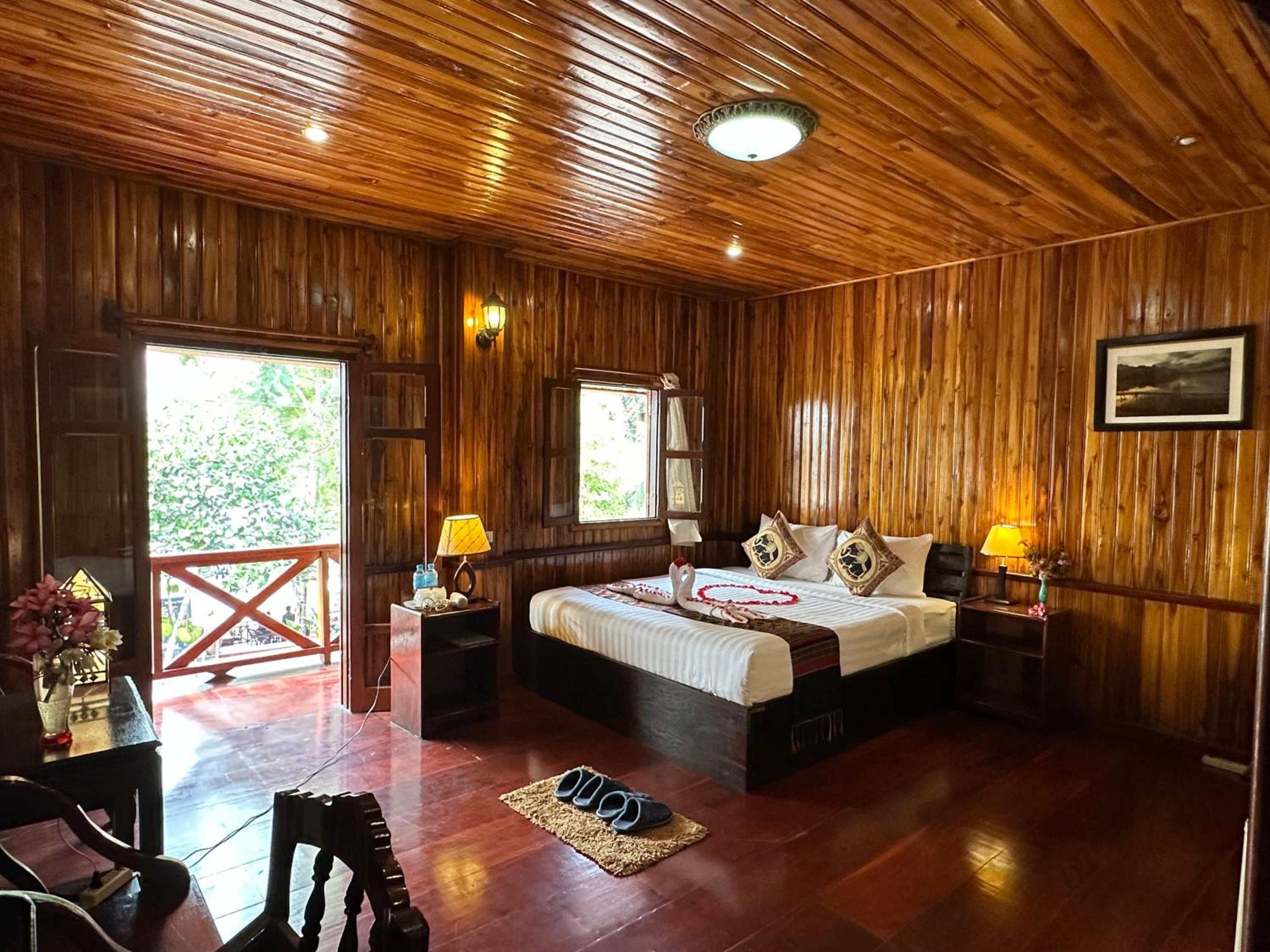 Villa Alounsavath Mekong Riverside view 4