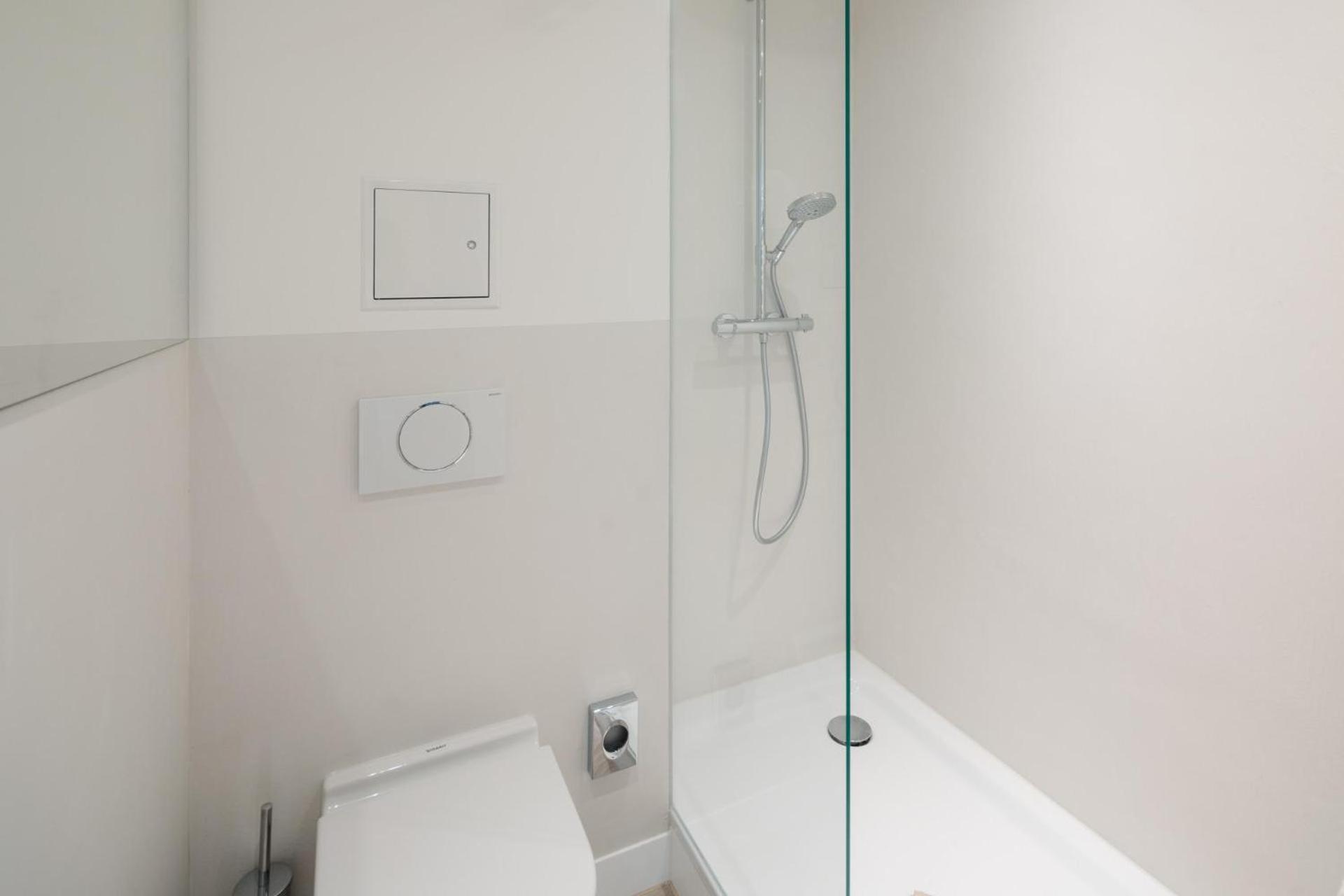 Nordstrandperle Ap E3 en Norderney — bathroom