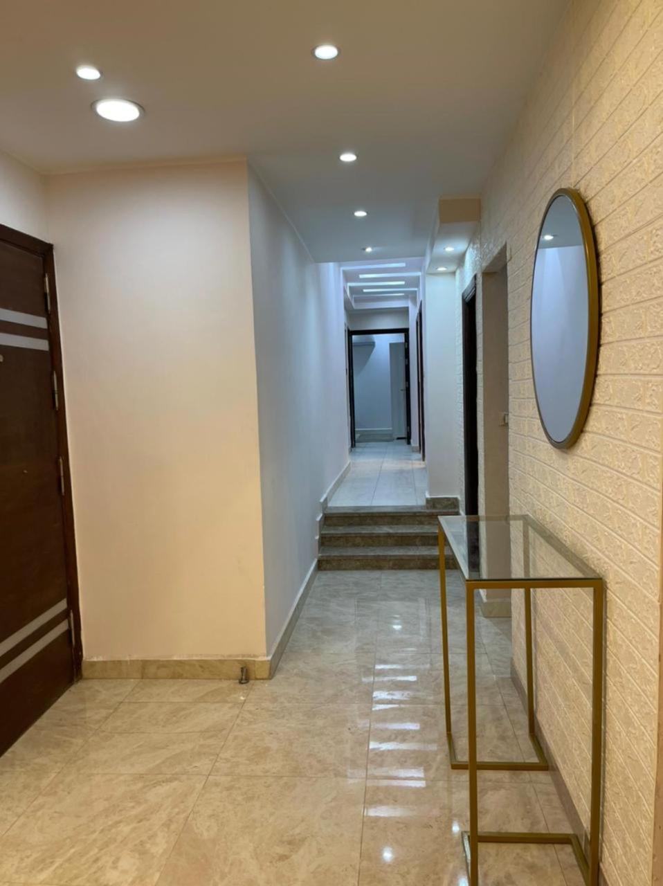 The princes' apartment in Maadi is 5 stars
