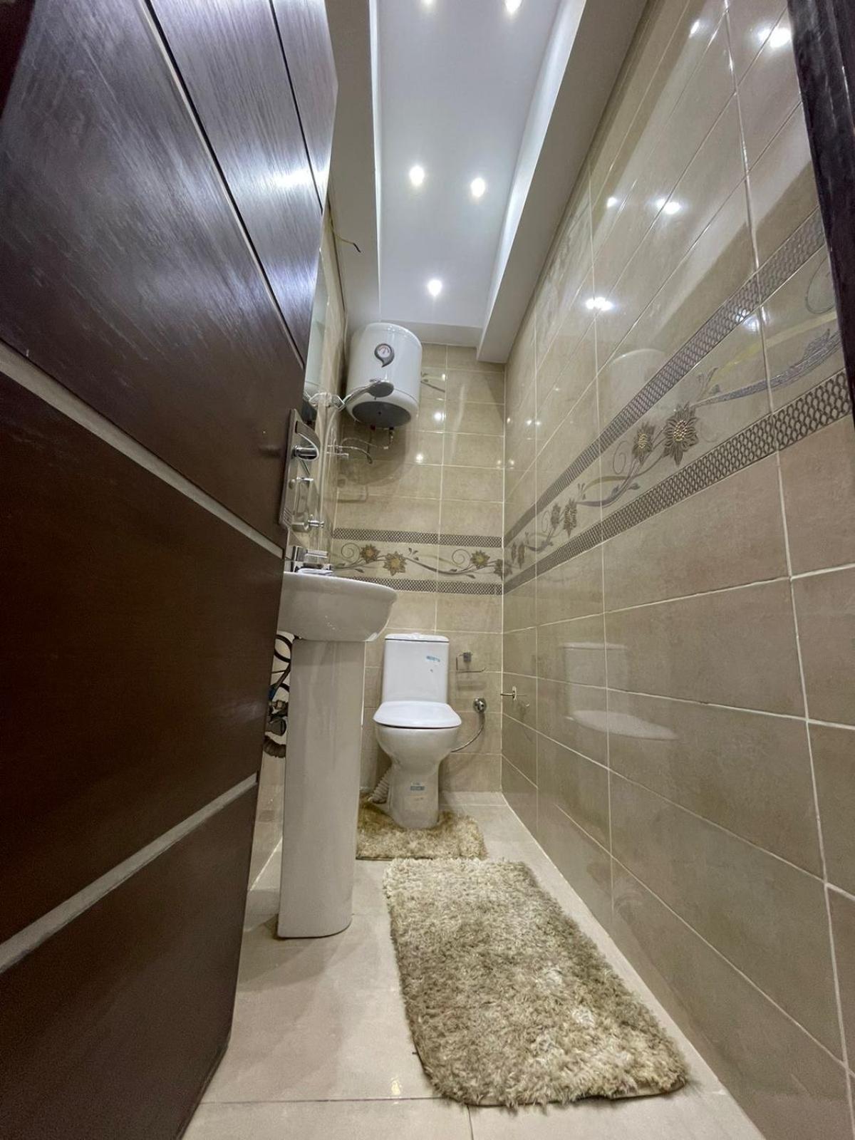 The princes' apartment in Maadi is 5 stars