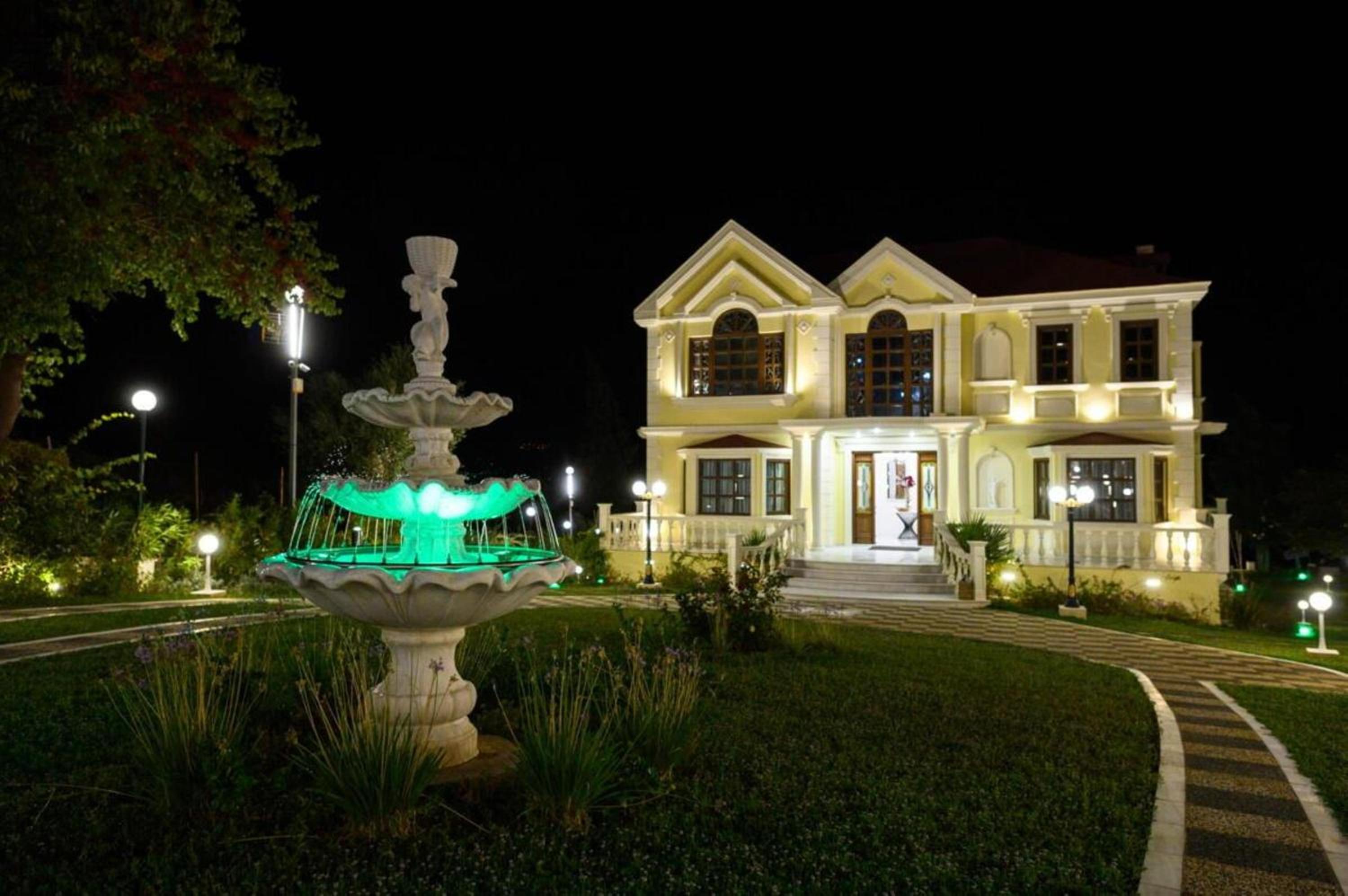 Villa Filoxenia - by the sea - up to 12 guests view 3
