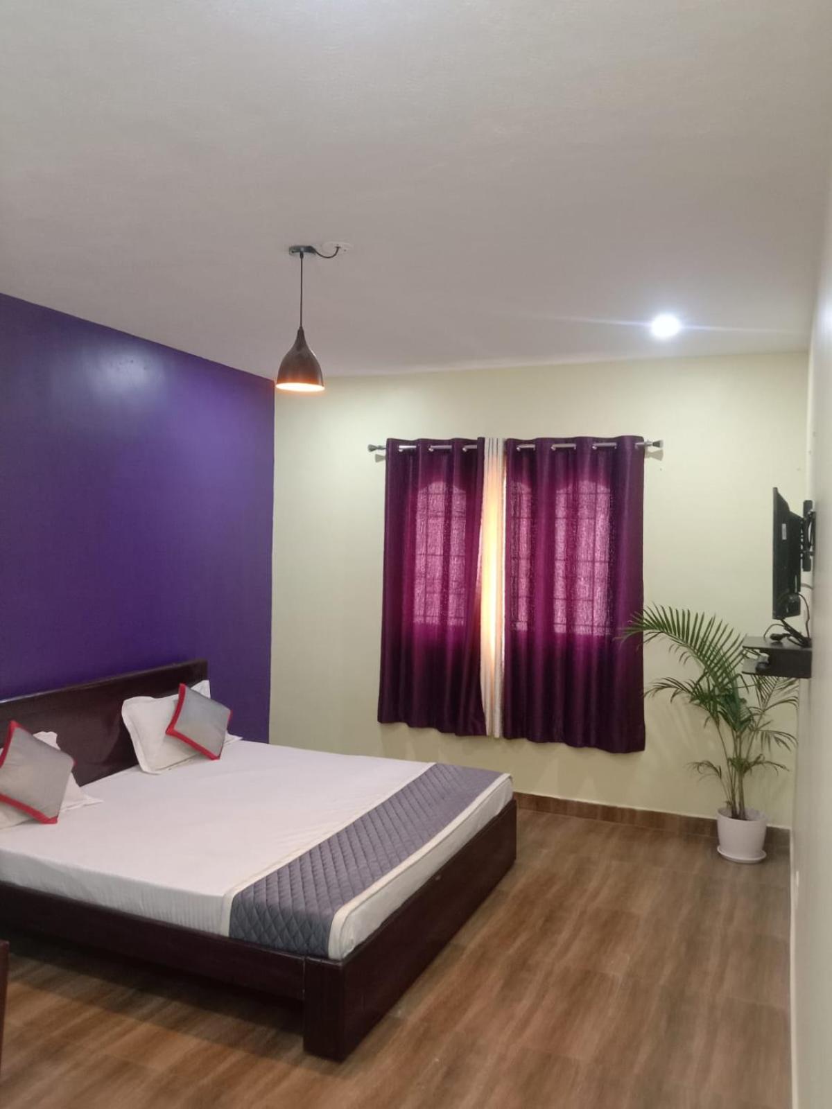 Private 3BHK Villa with a Parking, WiFi, BBQ view 3