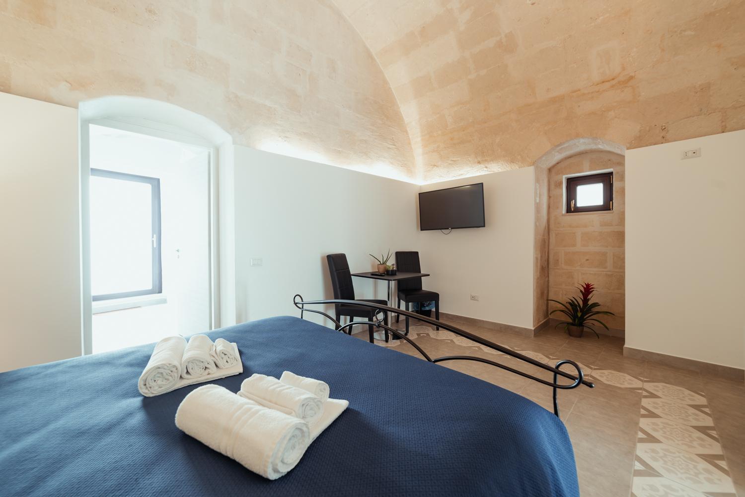 Le Dimore nel Cortile con patio e parcheggio privato