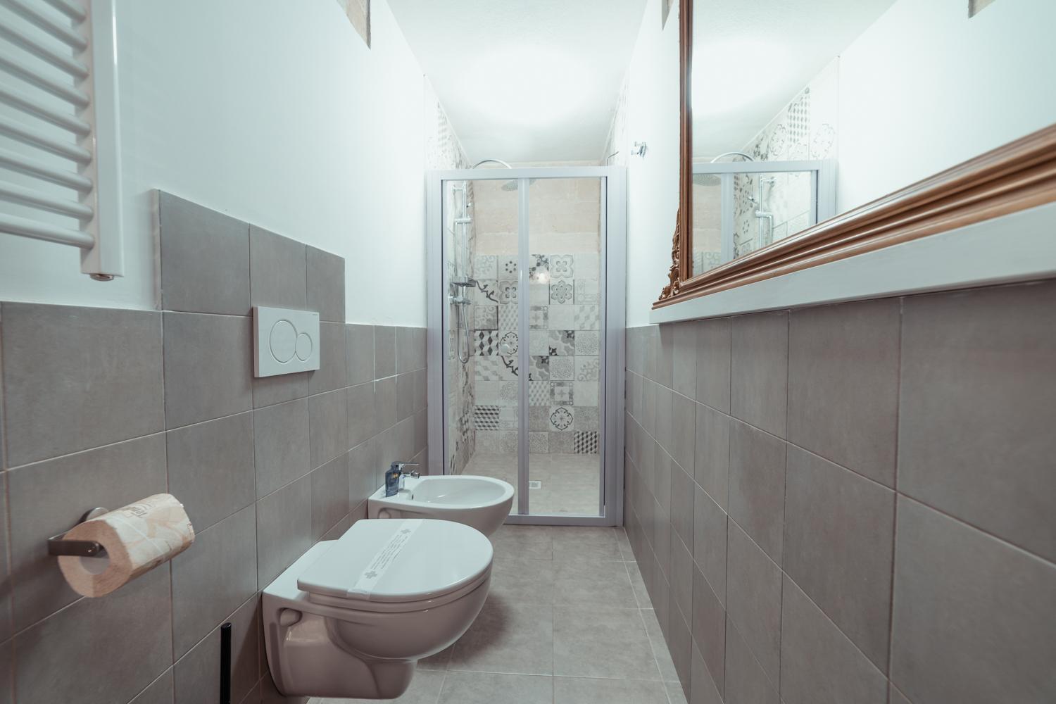 Le Dimore nel Cortile con patio e parcheggio privato