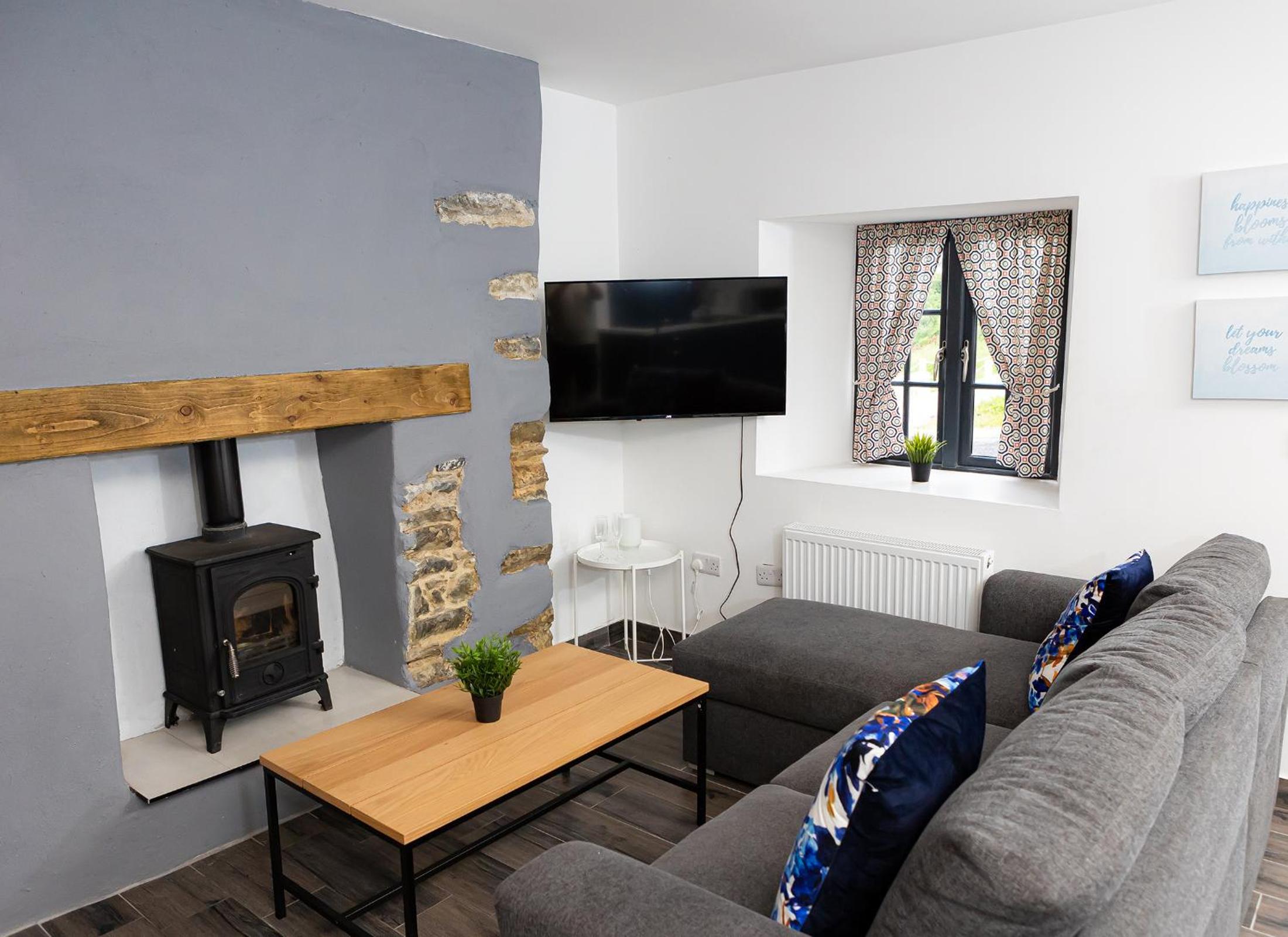 Shannon Castle Holiday Cottages Type C by Trident Holiday Homes view 5