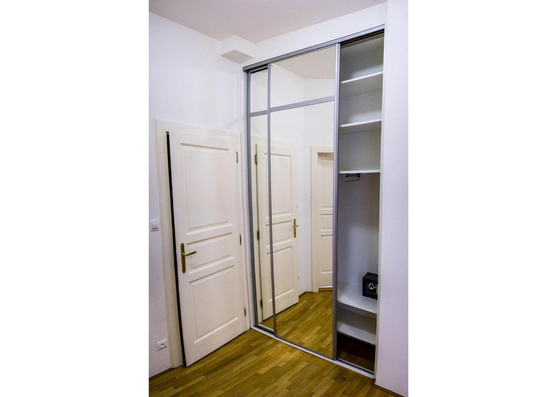 Modern Apartment Riegrovy sady