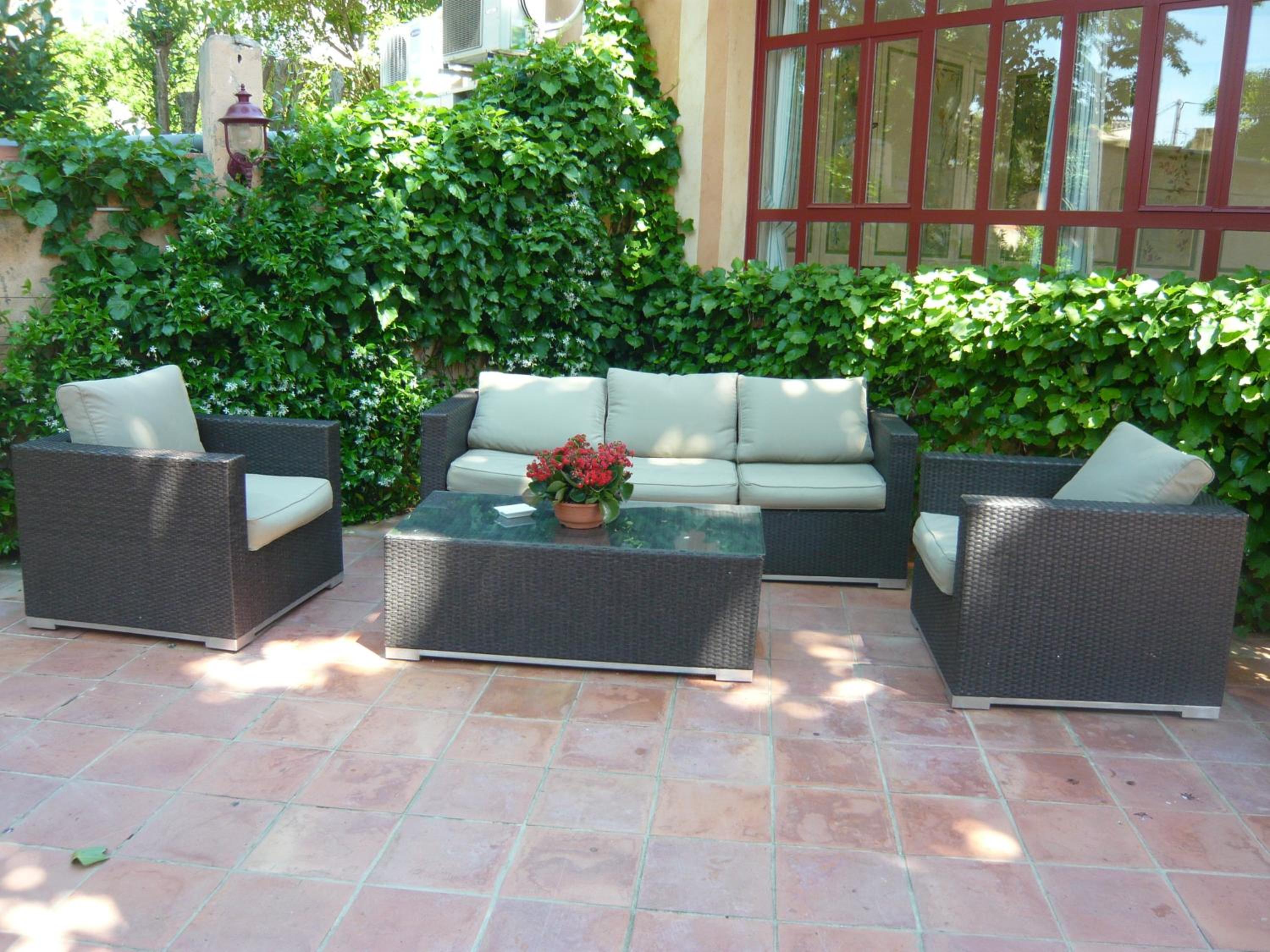 outdoor BBQ area