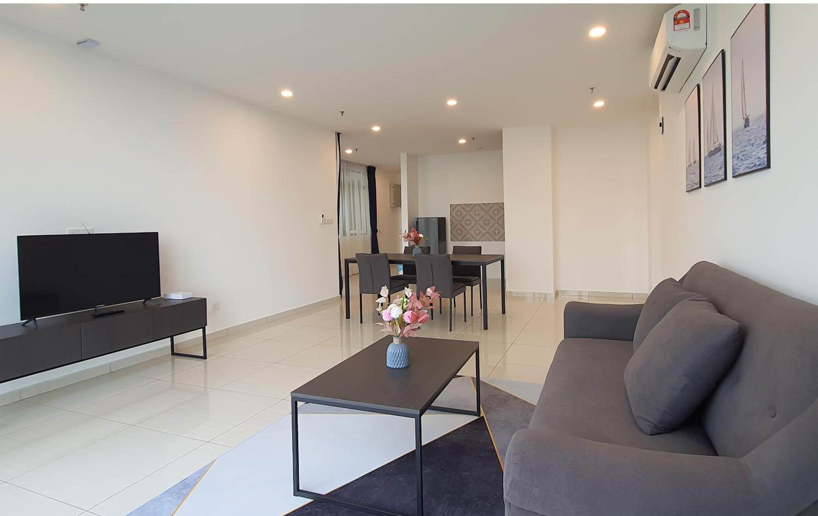 Ramada Suites by Wyndham The Straits Johor Bahru
