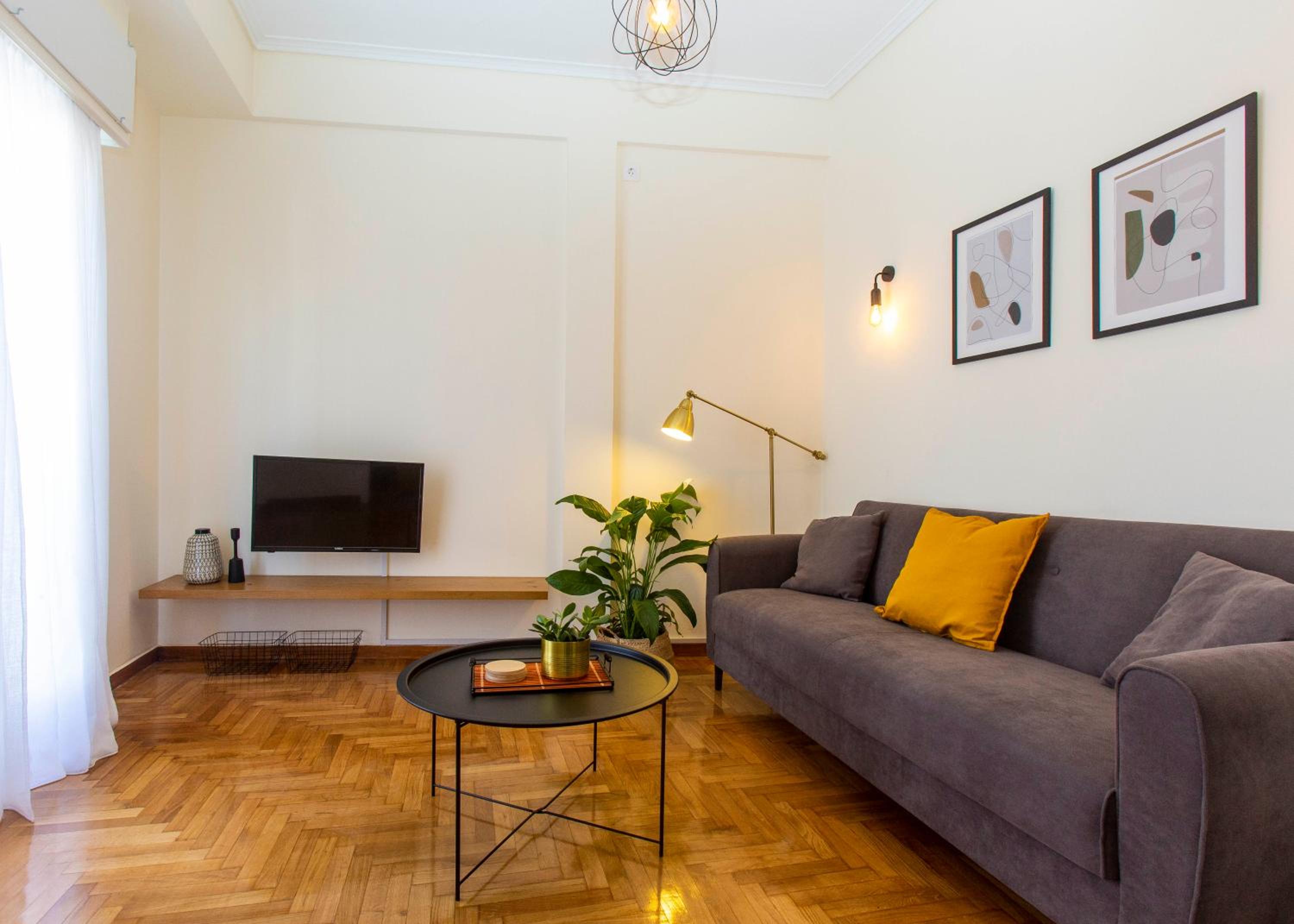 Lucas apartment 1