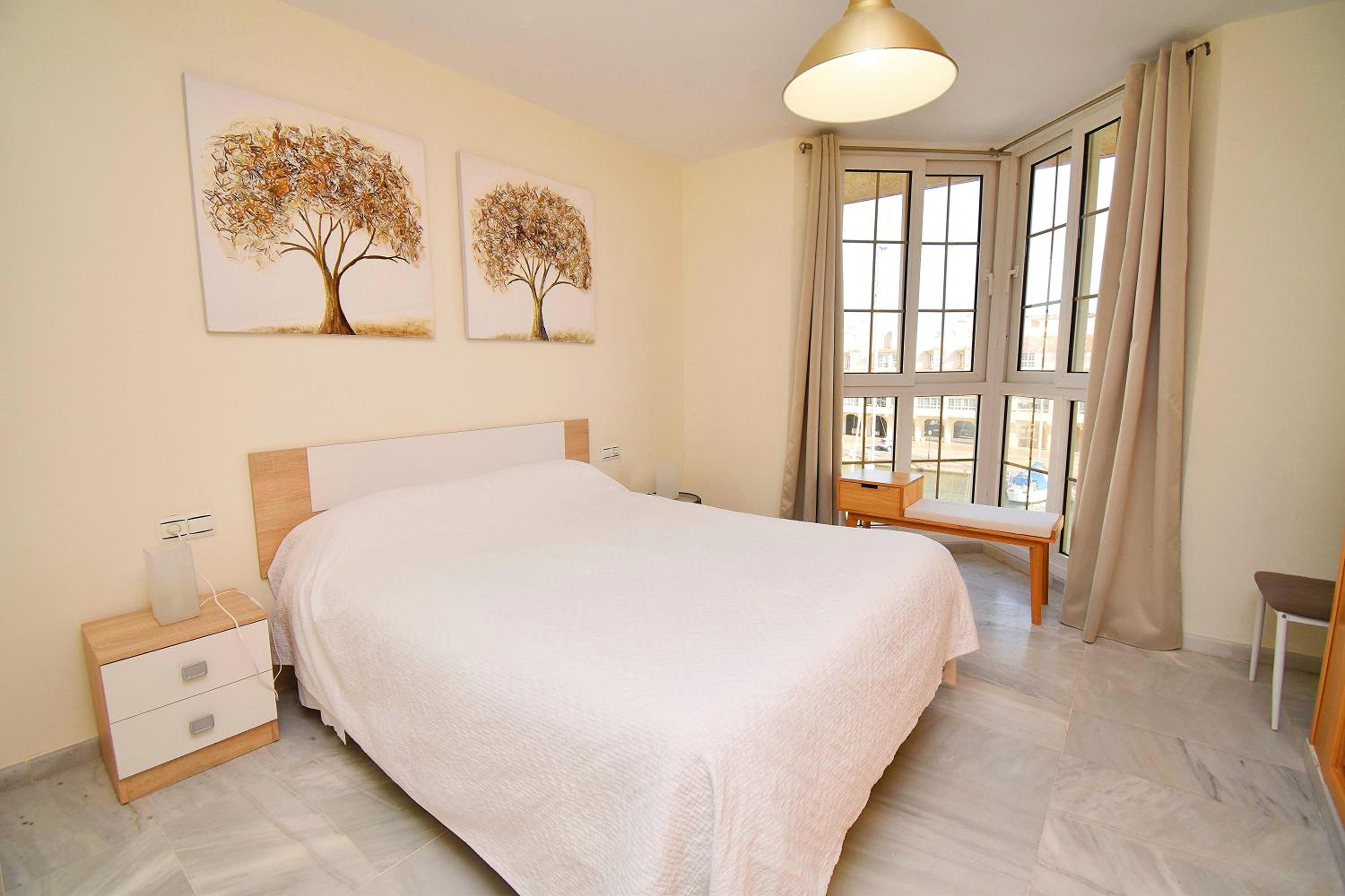 Expoholidays - Apartamentos Puerto Almerimar view 2