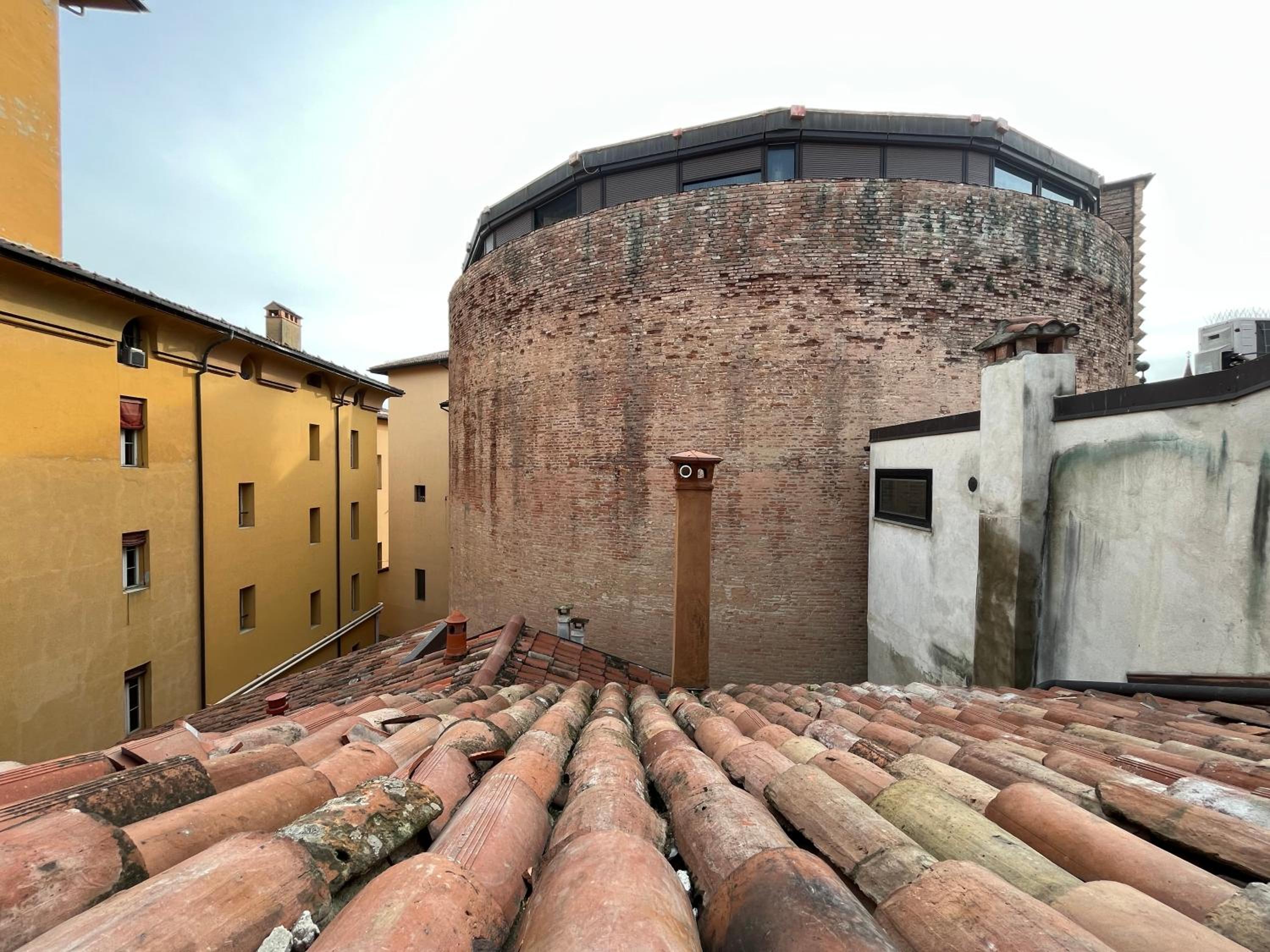 Appartamento Elegante con 2 Camere nel Centro Storico di Bologna view 5