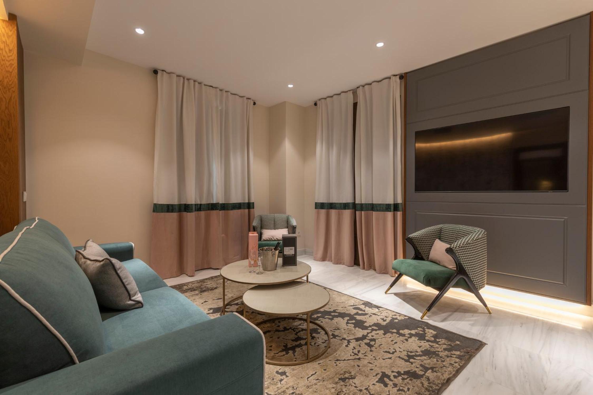 BiBo Suites Real Chancilleria