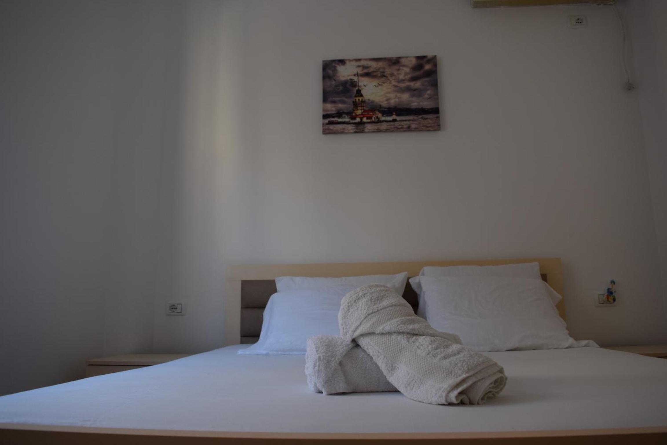 Matia Apartments