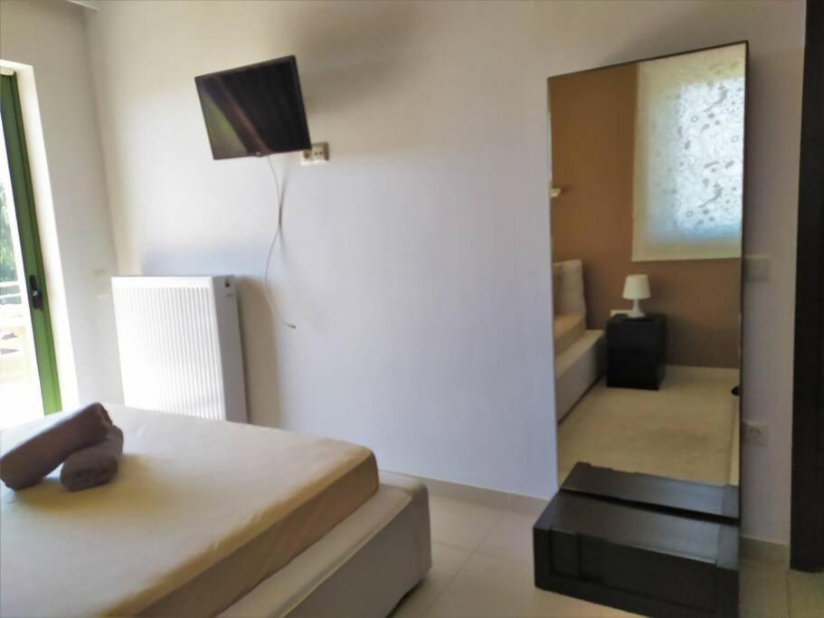 Roundabout apartment