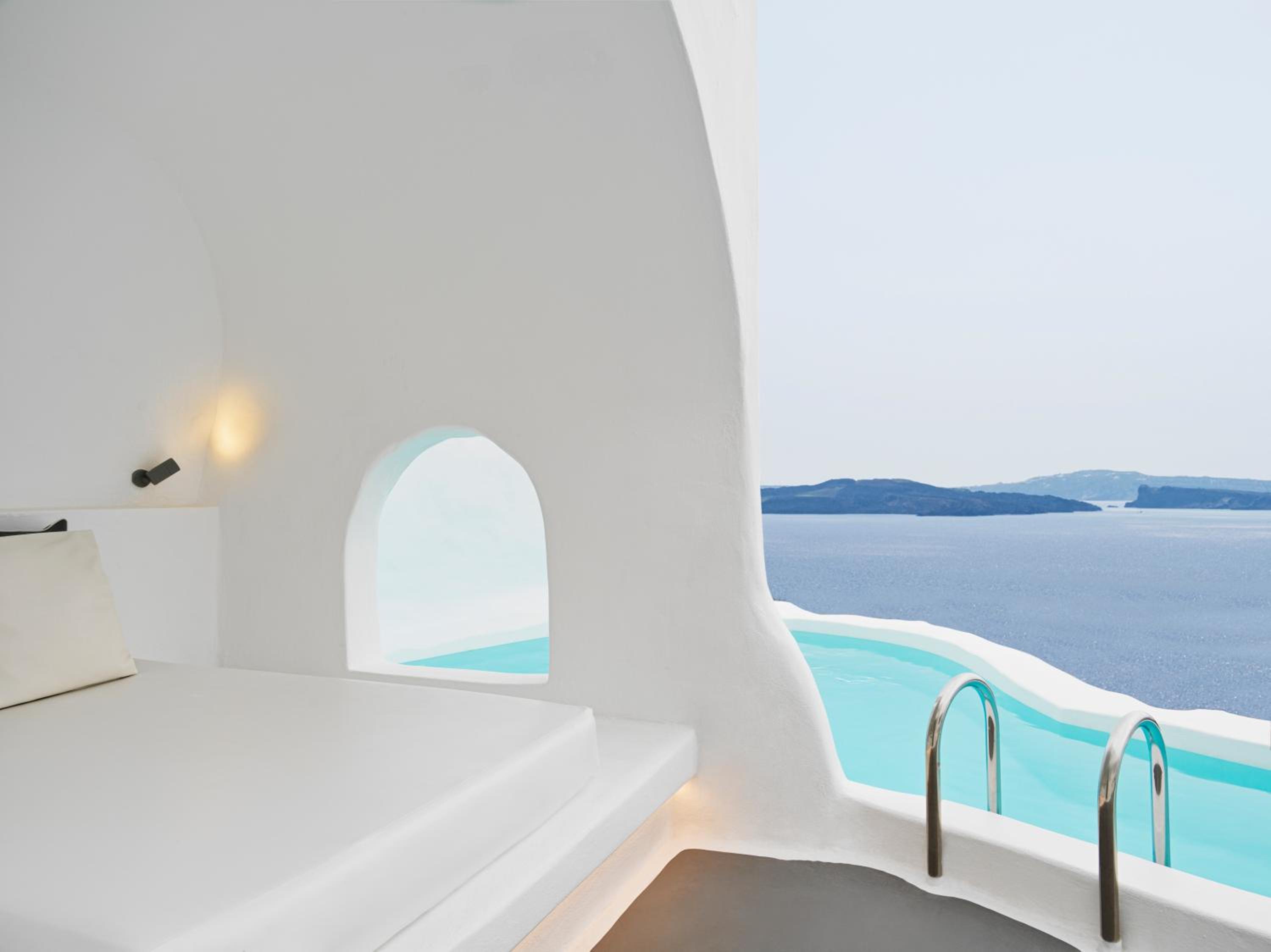Oia Vacations - Katikies Santorini - The Leading Hotels Of The World - Property Image 4