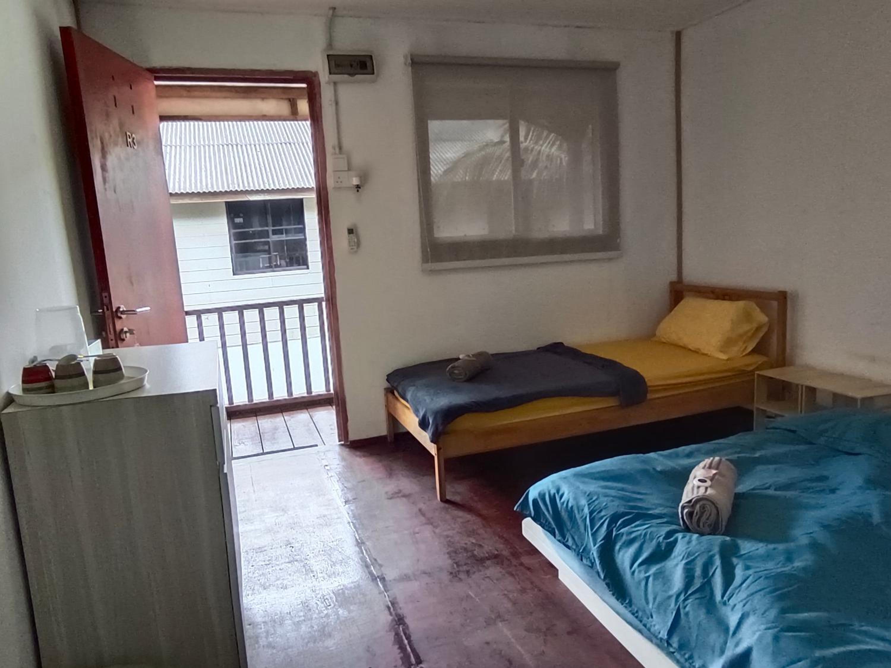 Tiongman Scubadive & Lodge