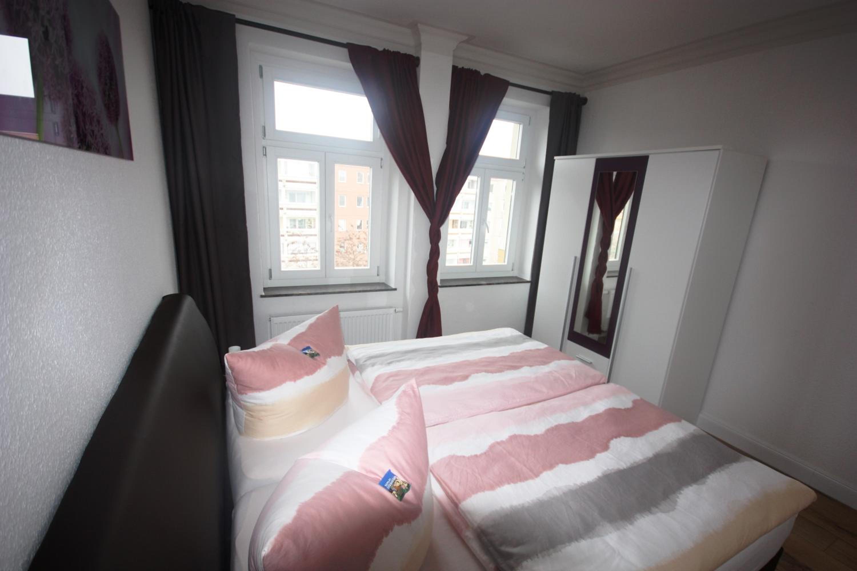 Leipzig Vacations - VacApps Apartments - Property Image 42