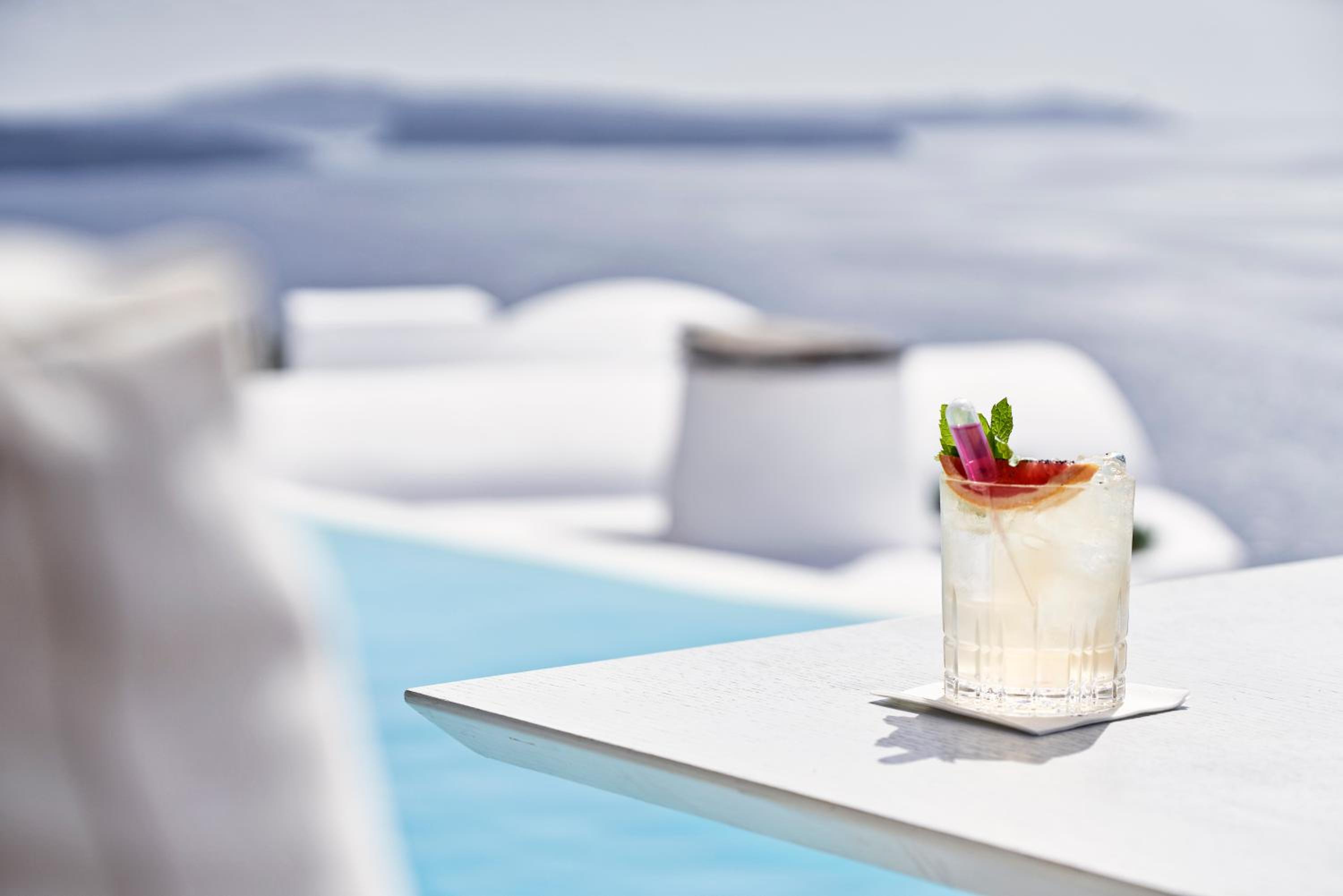 Oia Vacations - Katikies Santorini - The Leading Hotels Of The World - Property Image 6