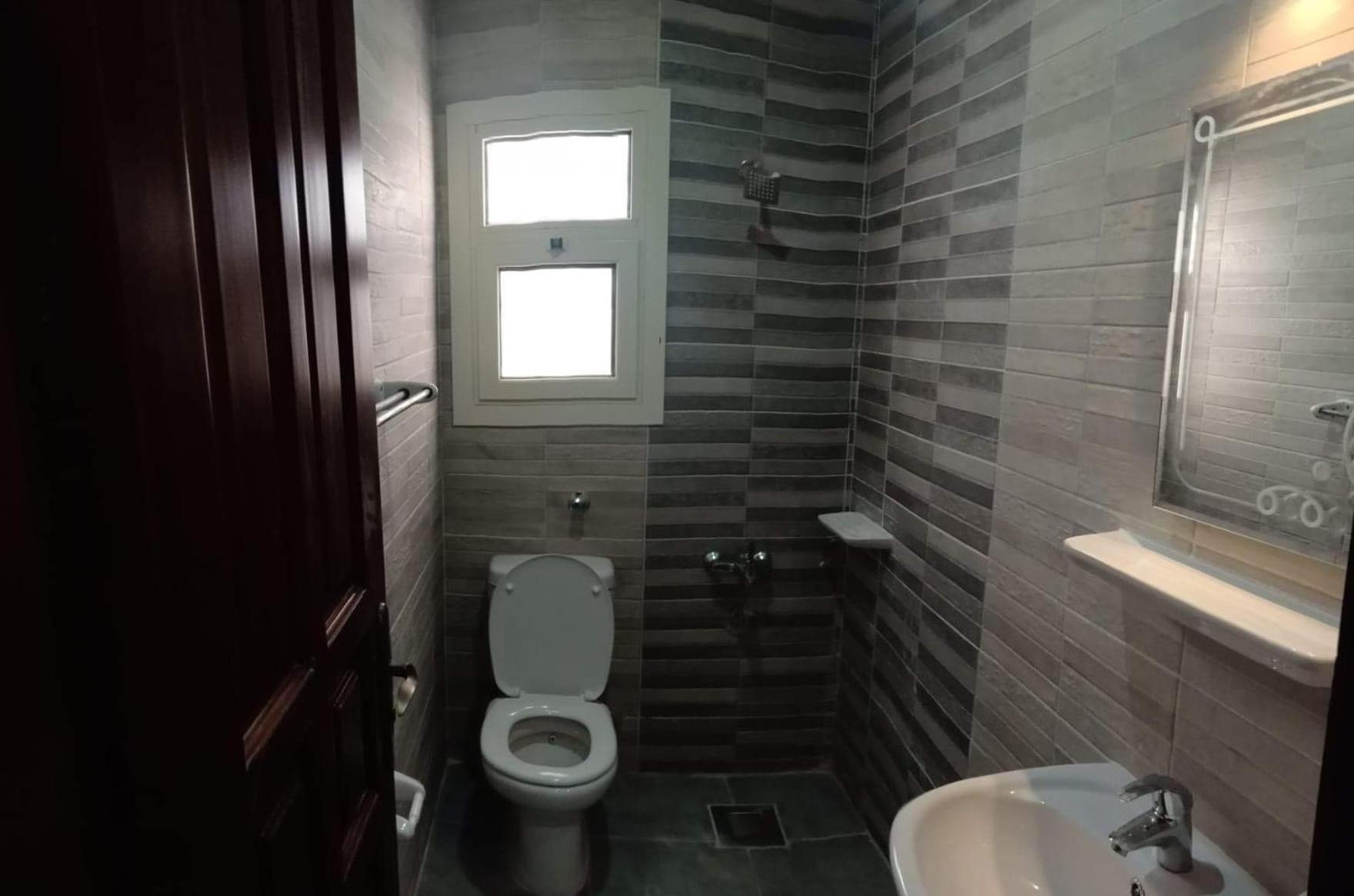 L’amour Hotel apartment