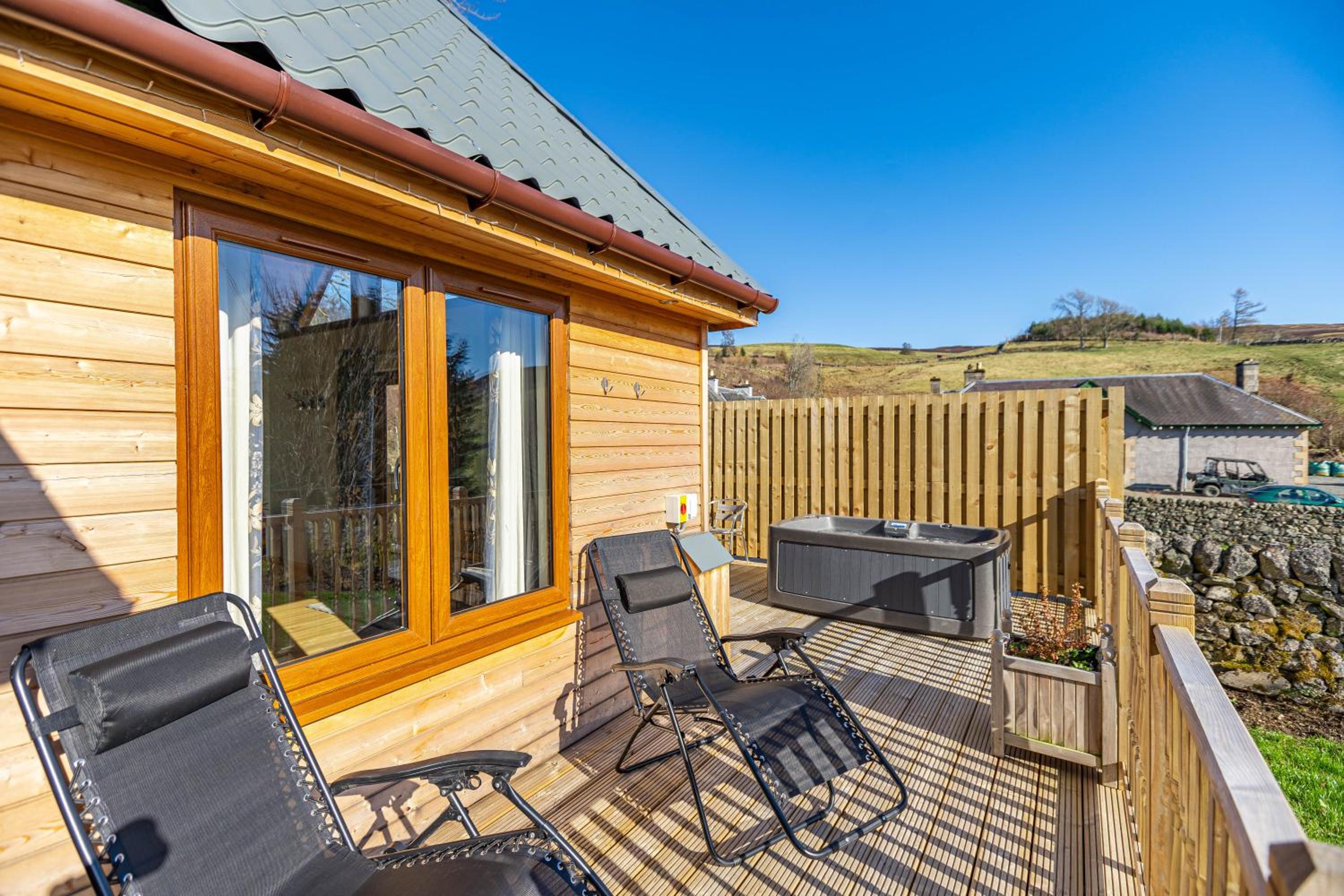 Roe Deer Lodge with Hot Tub view 3