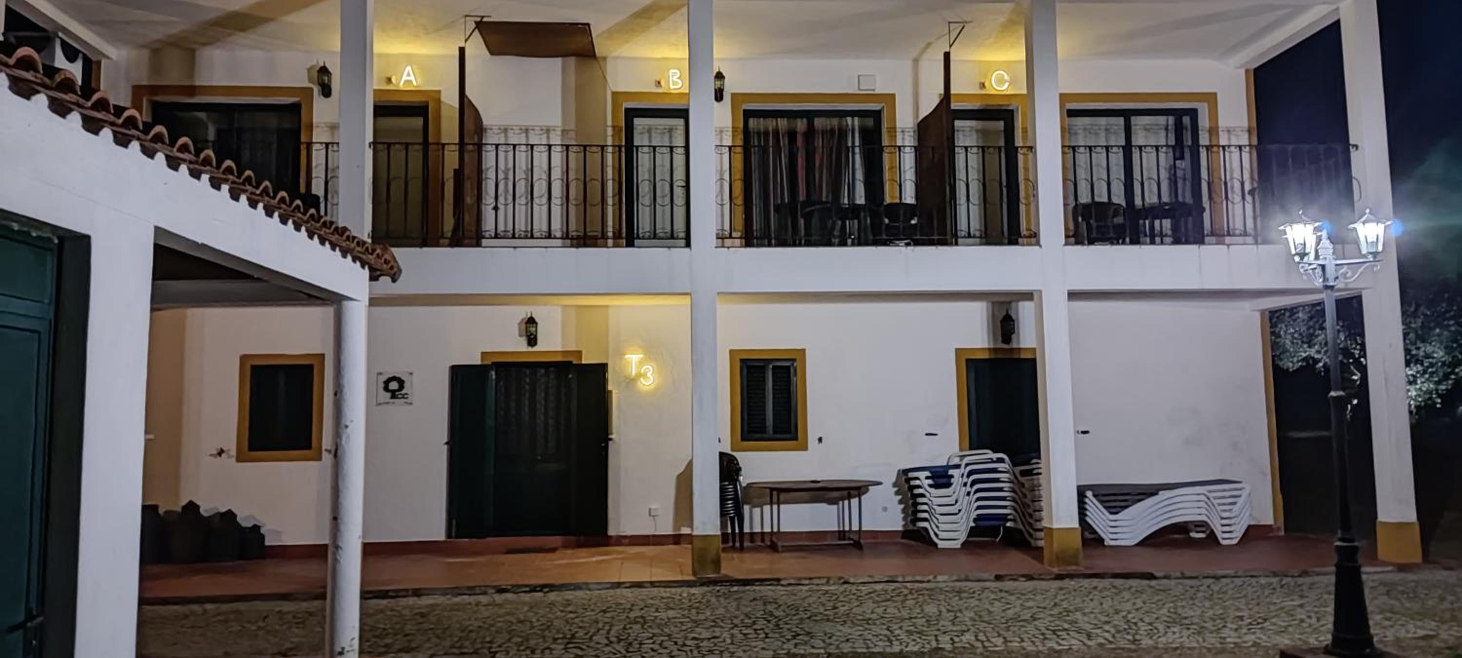 Hotel Quinta da Abrunheira - Image 1