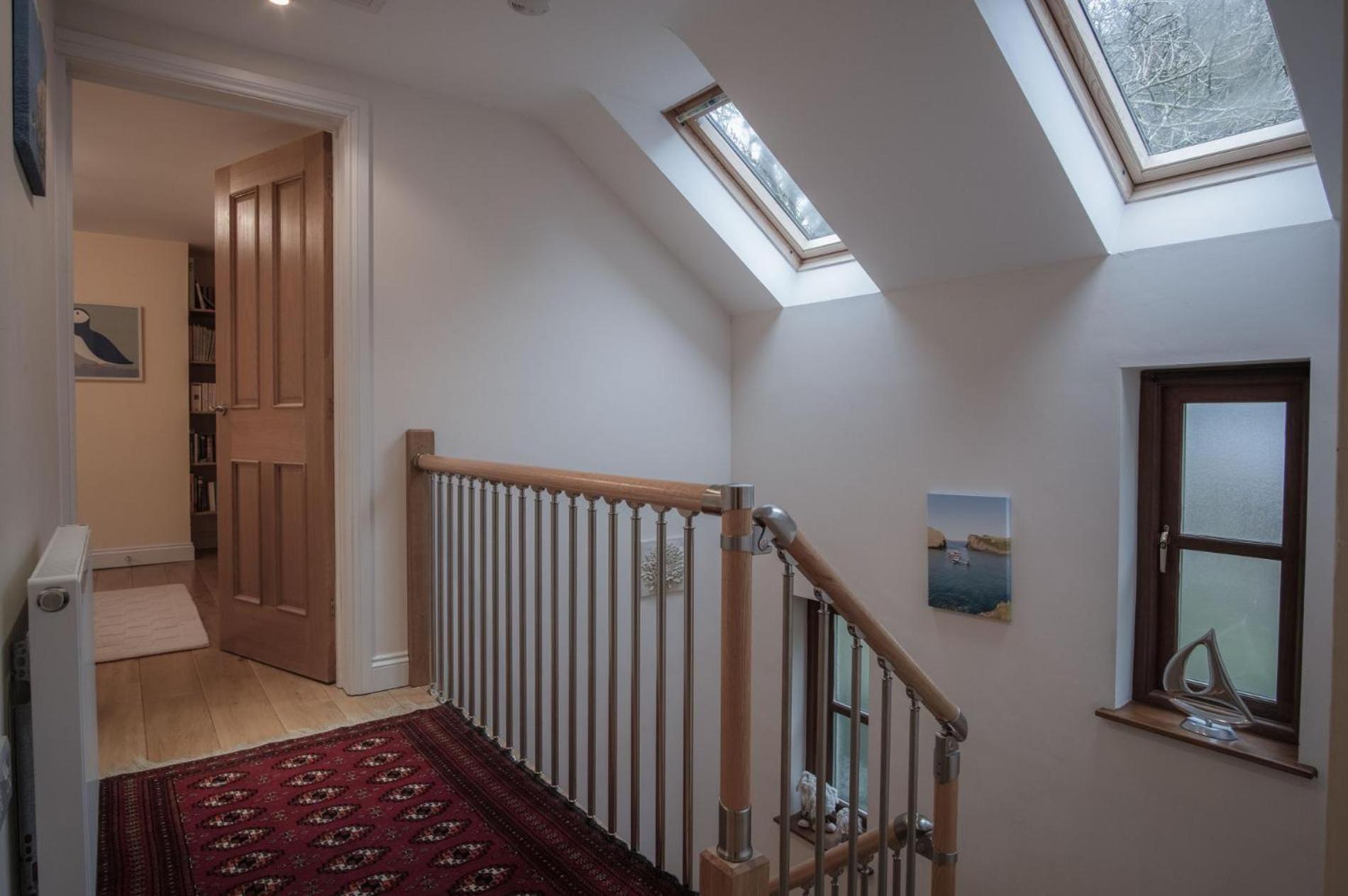 Llais Afon - 3 Bedroom Holiday Home - Fishguard view 4