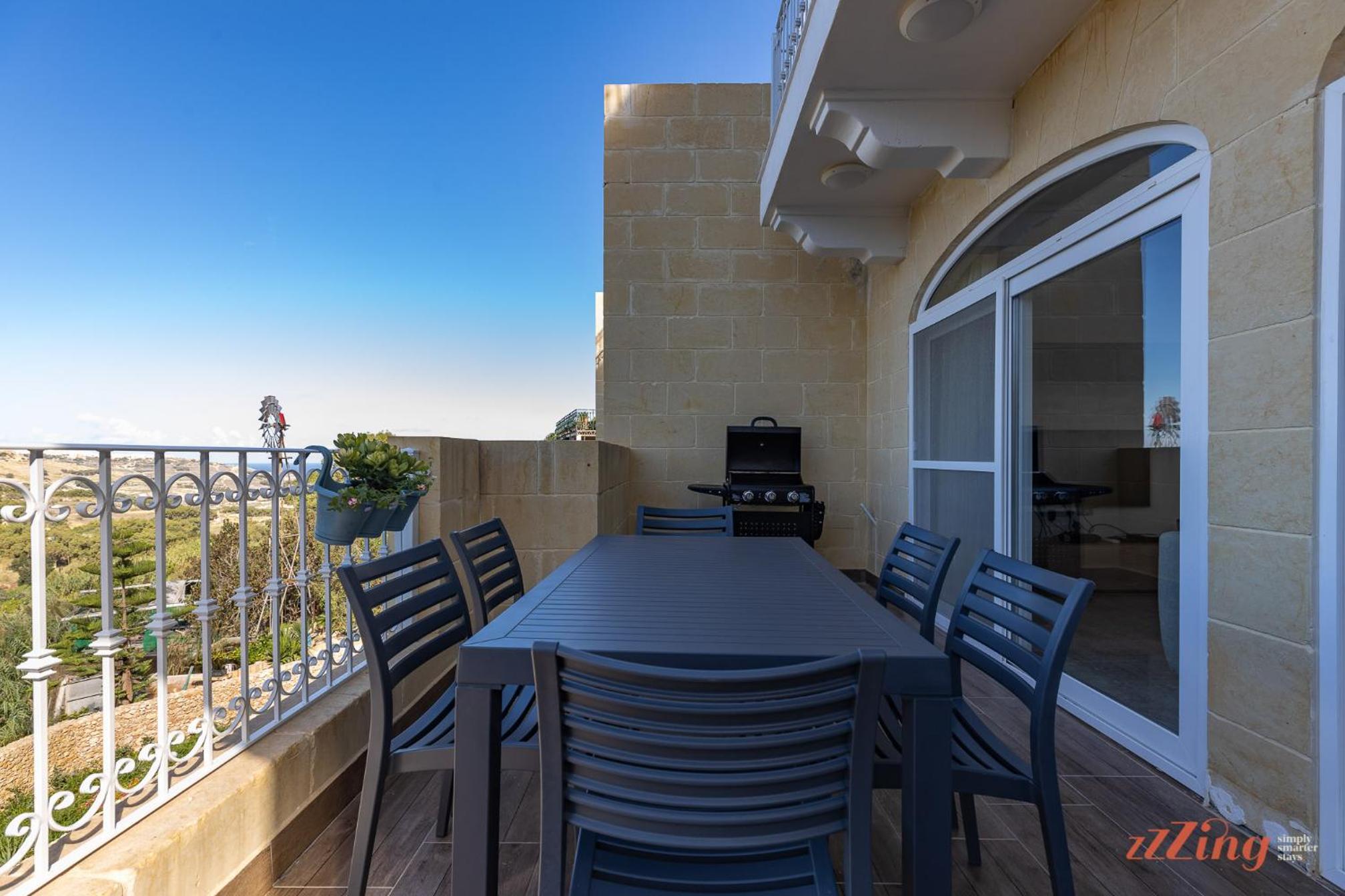 Scenic Gozo Apartment & Shared Pool