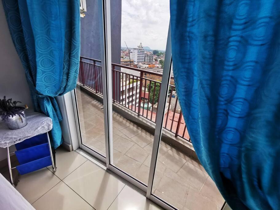 Ipoh town Santorini @majestic condo 6 pax photo 4