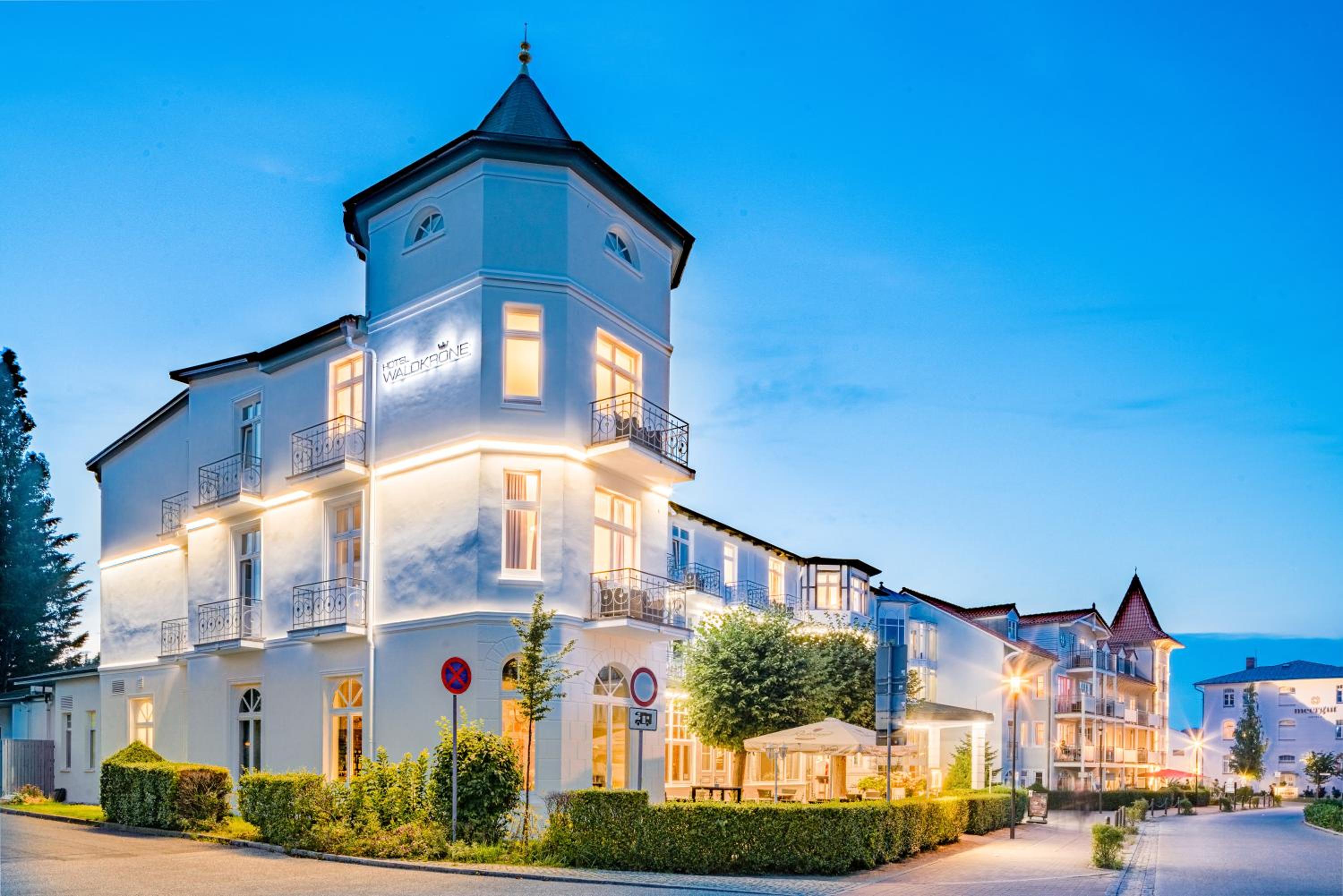 Ferienappartement und Economyzimmer Residenz Waldkrone