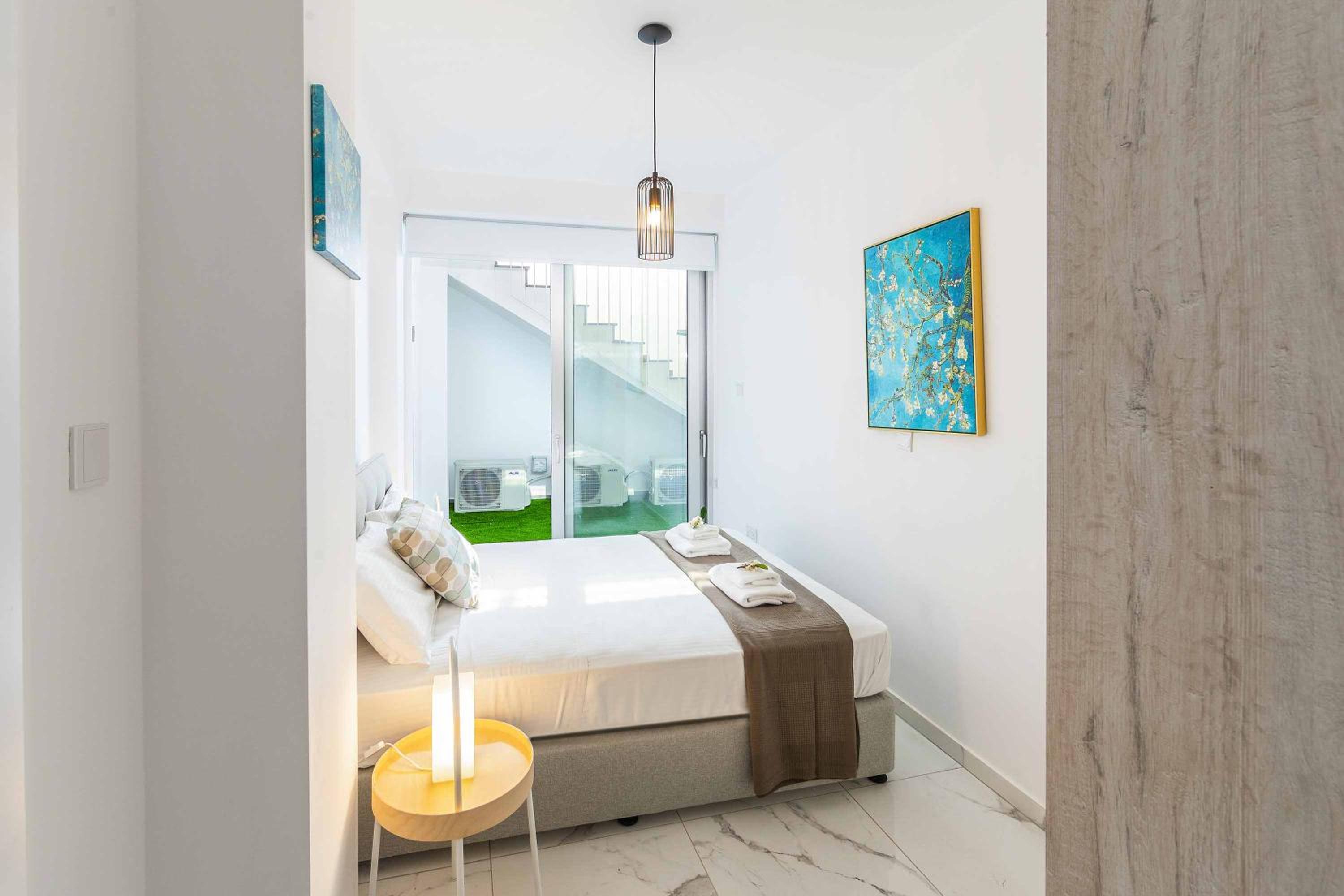 Olivine Pearl 16