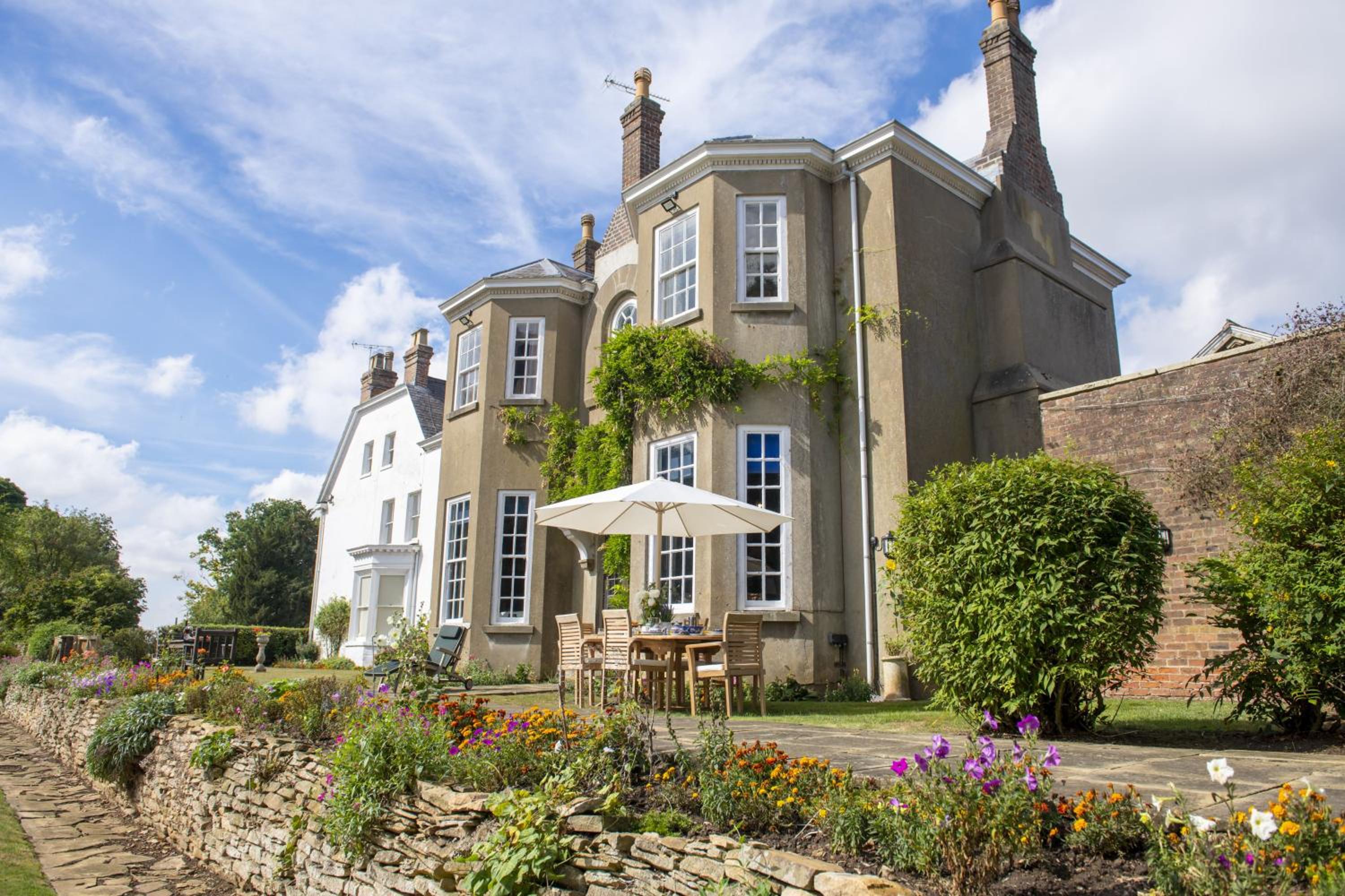 Upper Helmsley Hall 20 view 5