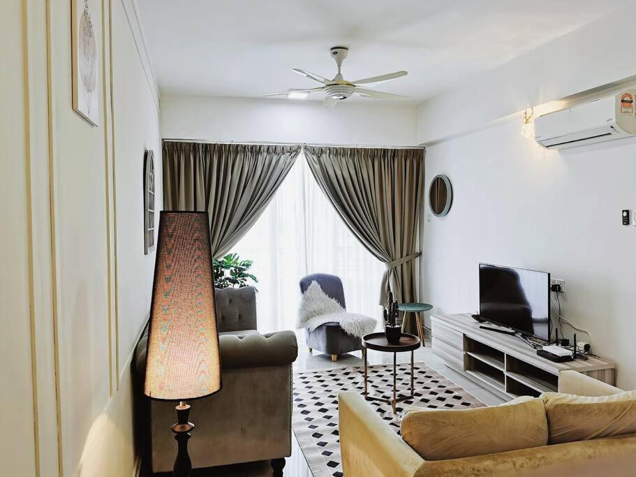 ipoh town-Modern scandinavian@majestic(8pax) photo 1