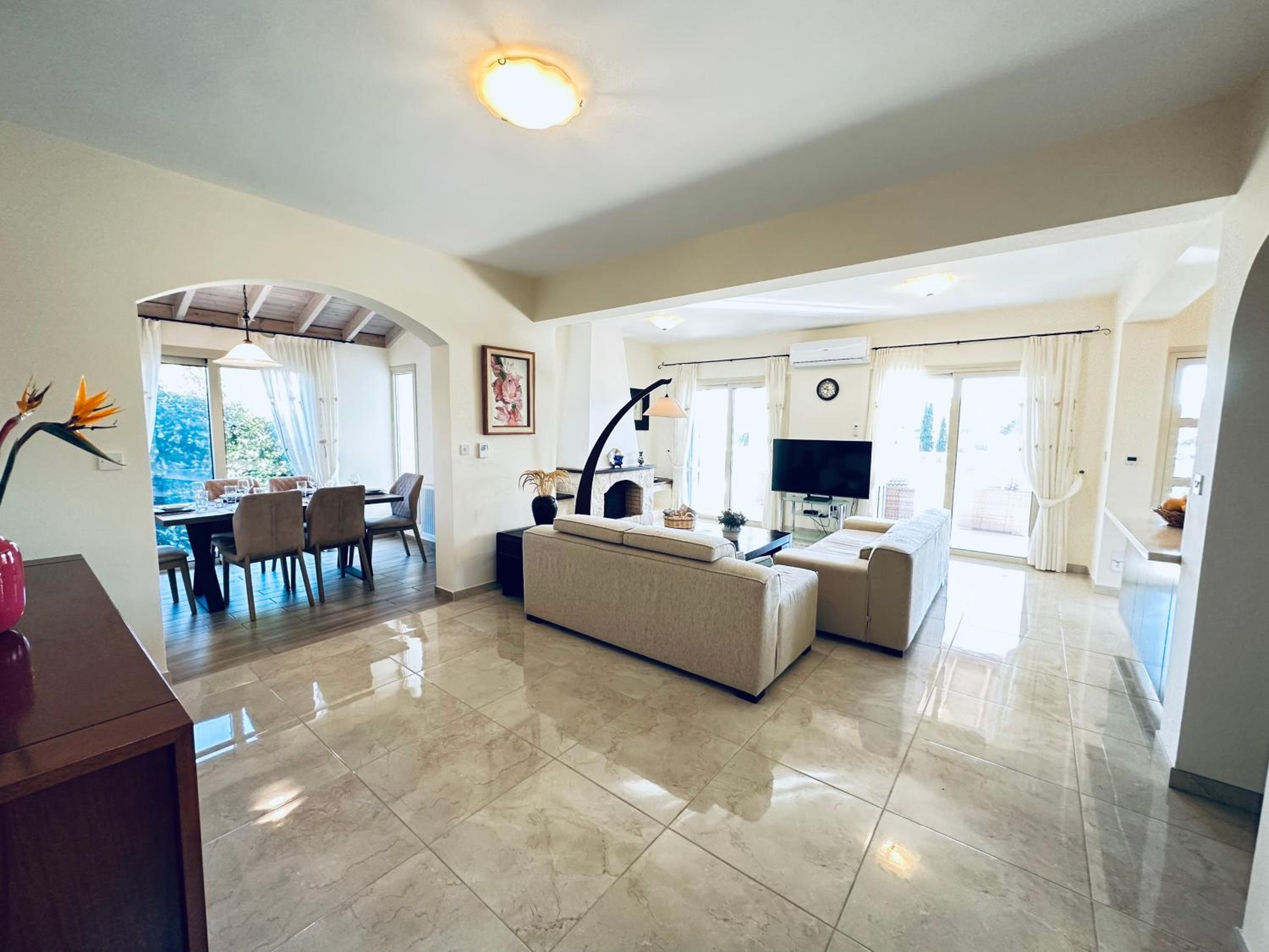 Beach Villa Elena