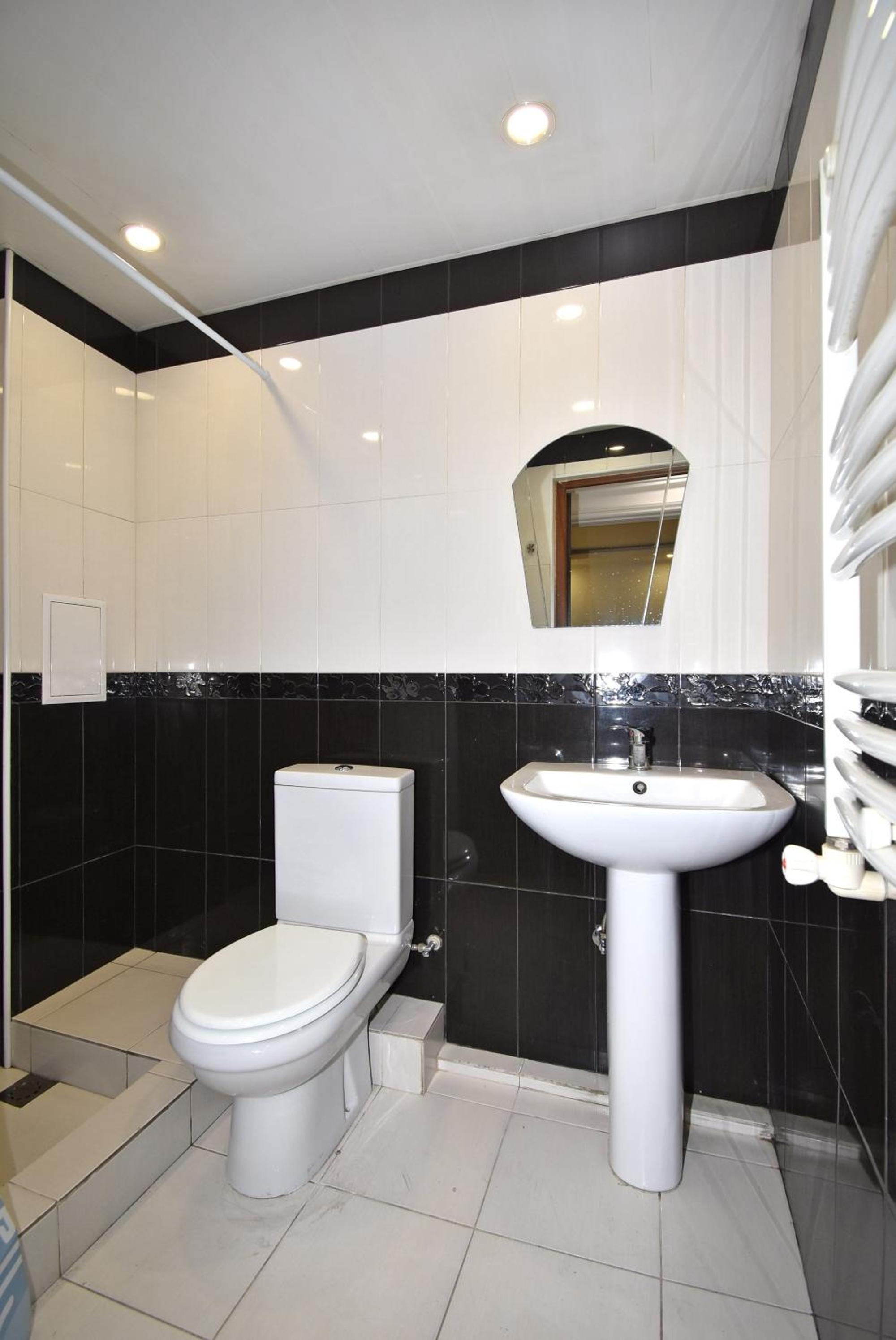 19Tumanyan Excellent apartment in the centre of capital