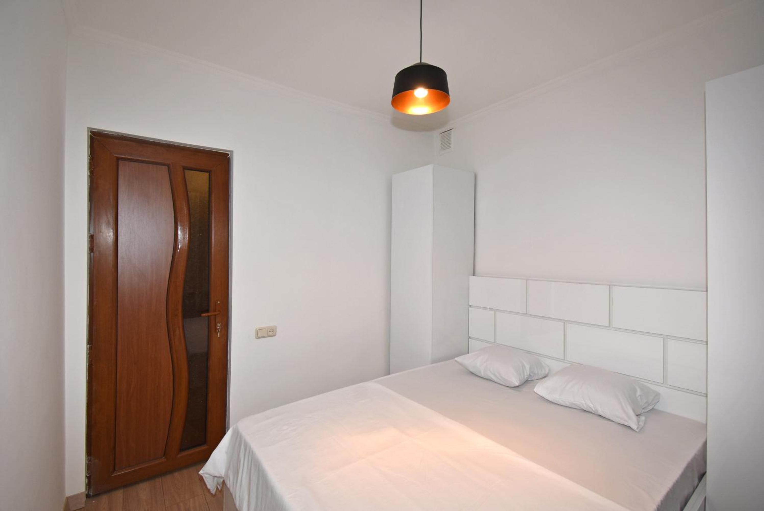 19Tumanyan Excellent apartment in the centre of capital