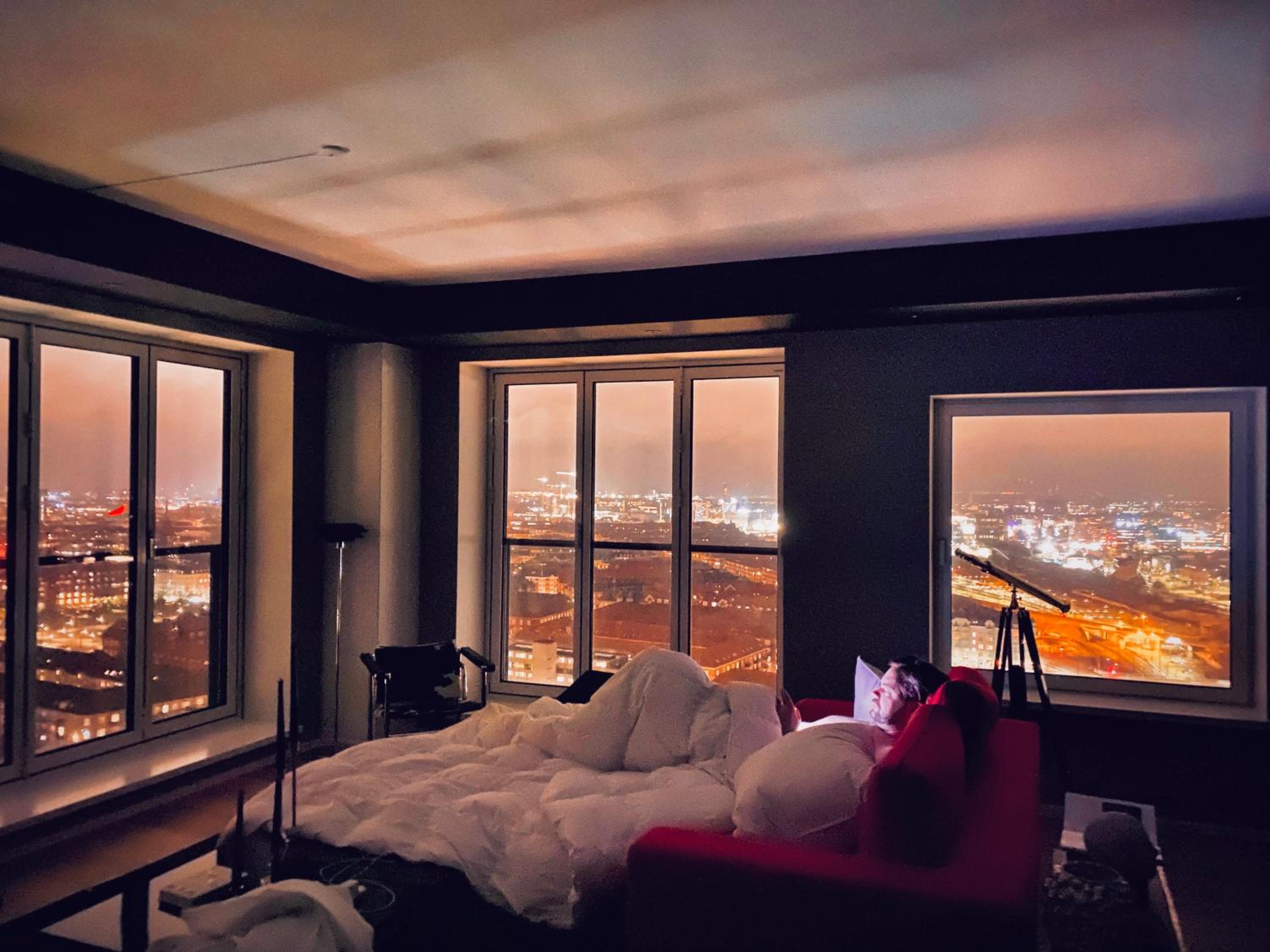 Bohr Apartment Copenhagen - Panoramic Skyline