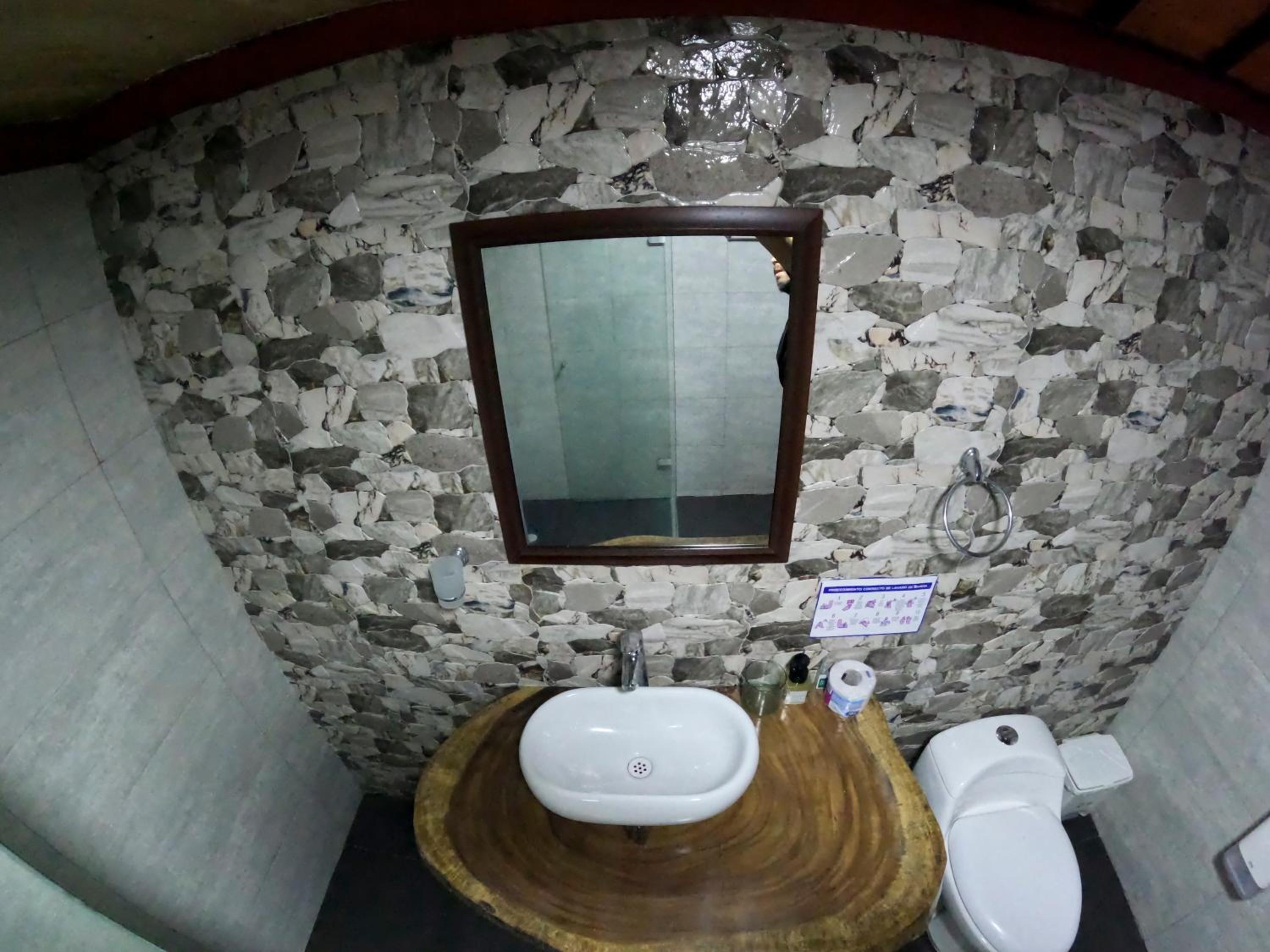 EcoHostal Rio Piedra