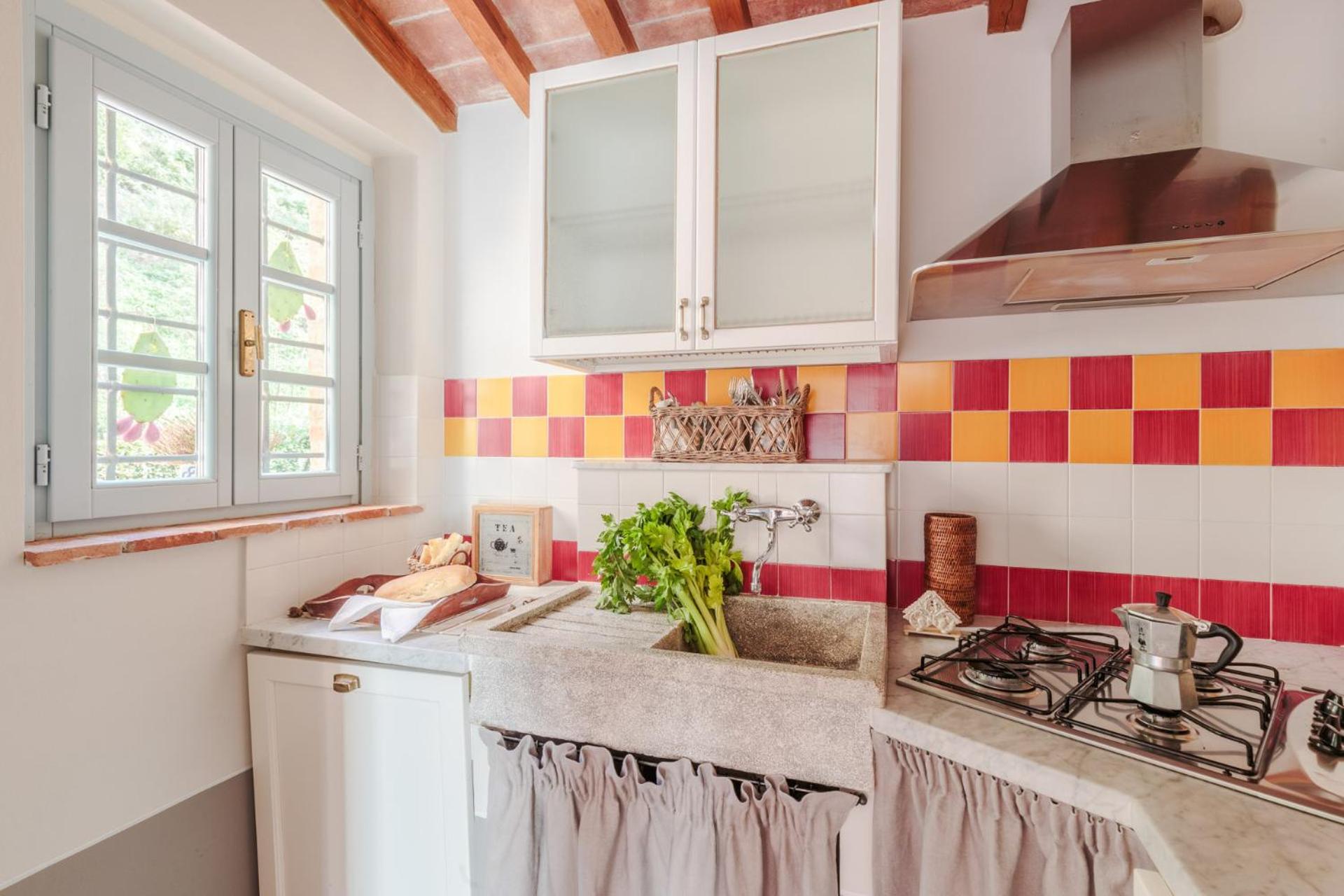 Villa Veranda, a Romantic Farmhouse with Pool