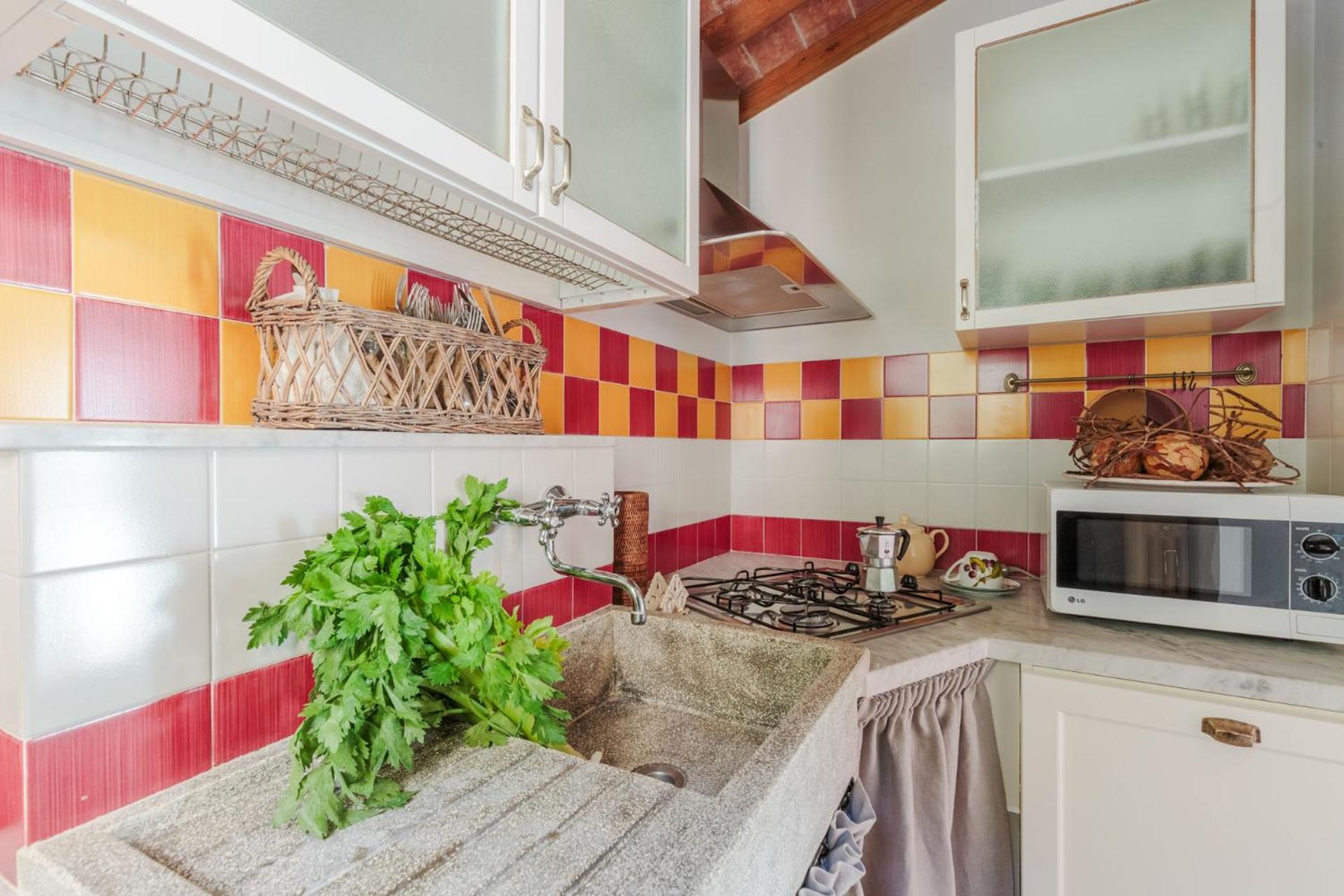 Villa Veranda, a Romantic Farmhouse with Pool