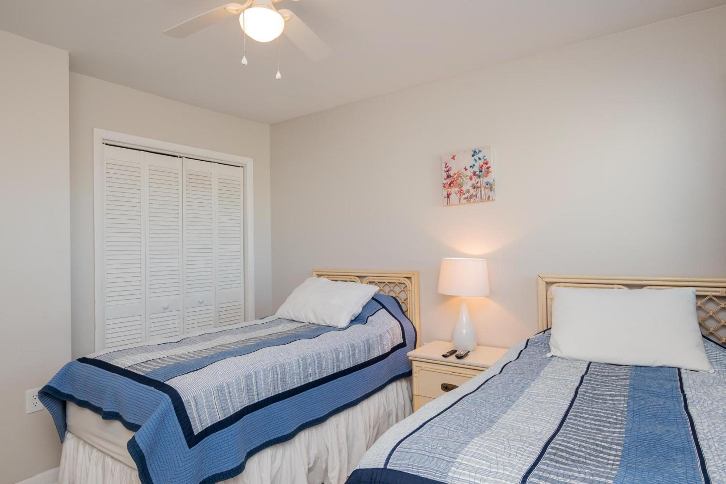The Breeze by Oak Island Accommodations
