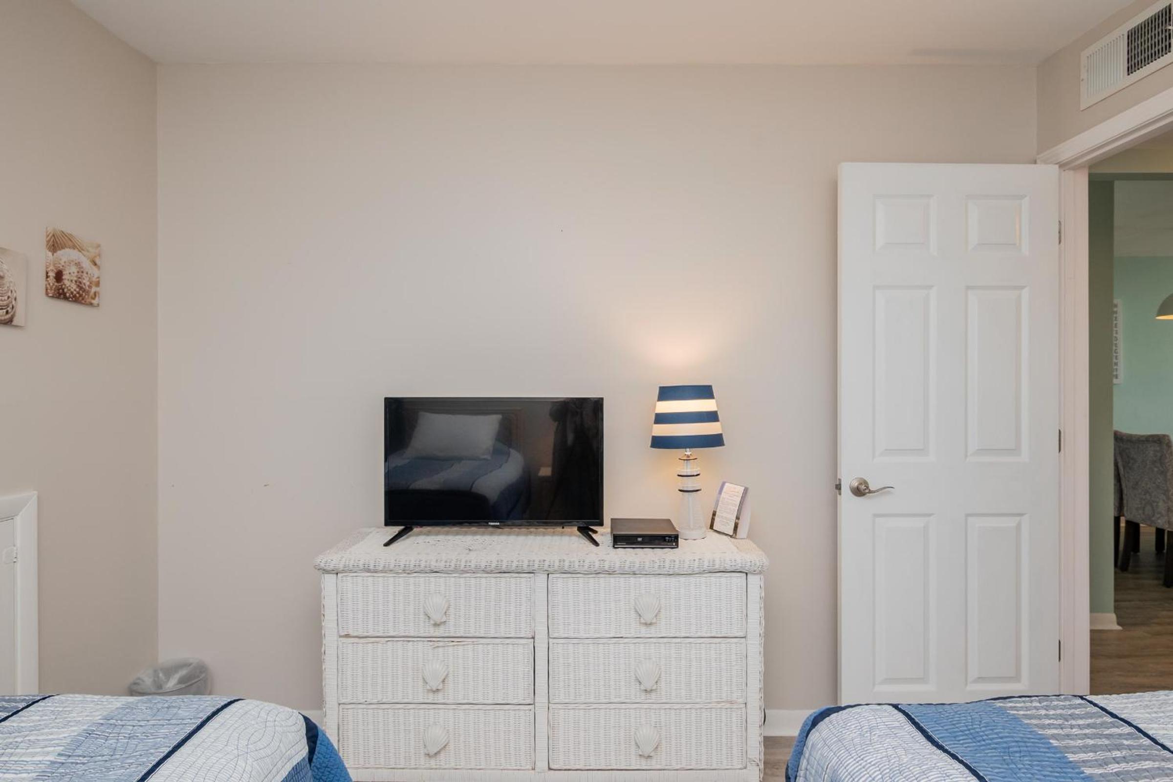 The Breeze by Oak Island Accommodations