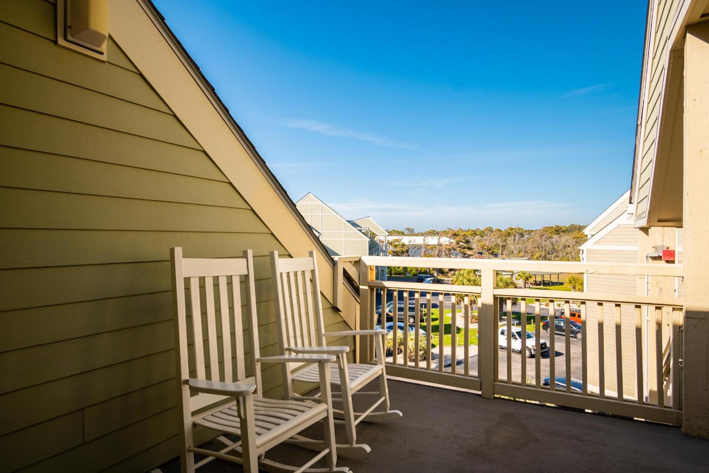 The Breeze by Oak Island Accommodations