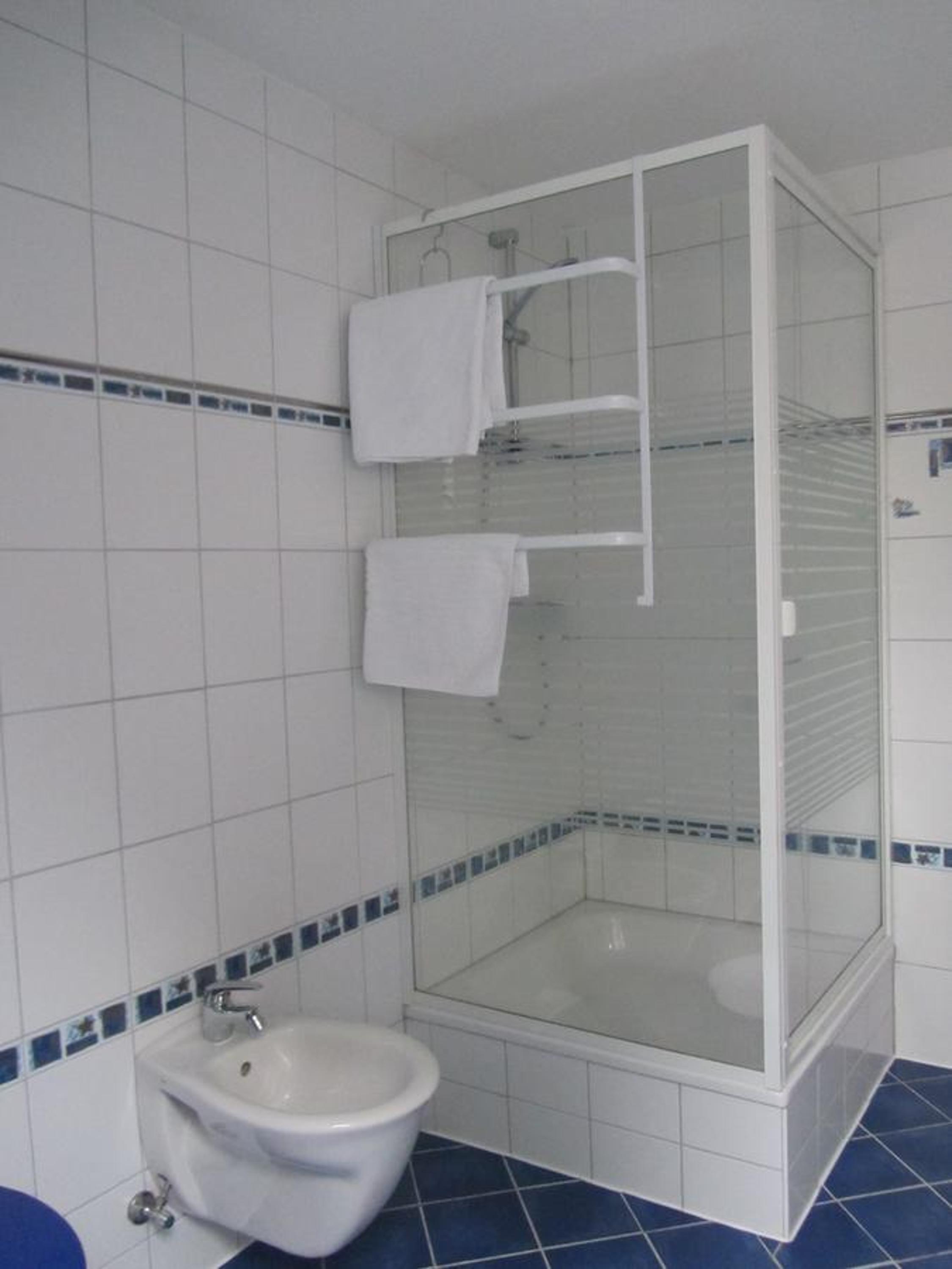 Ferienwohnung Holt view 2