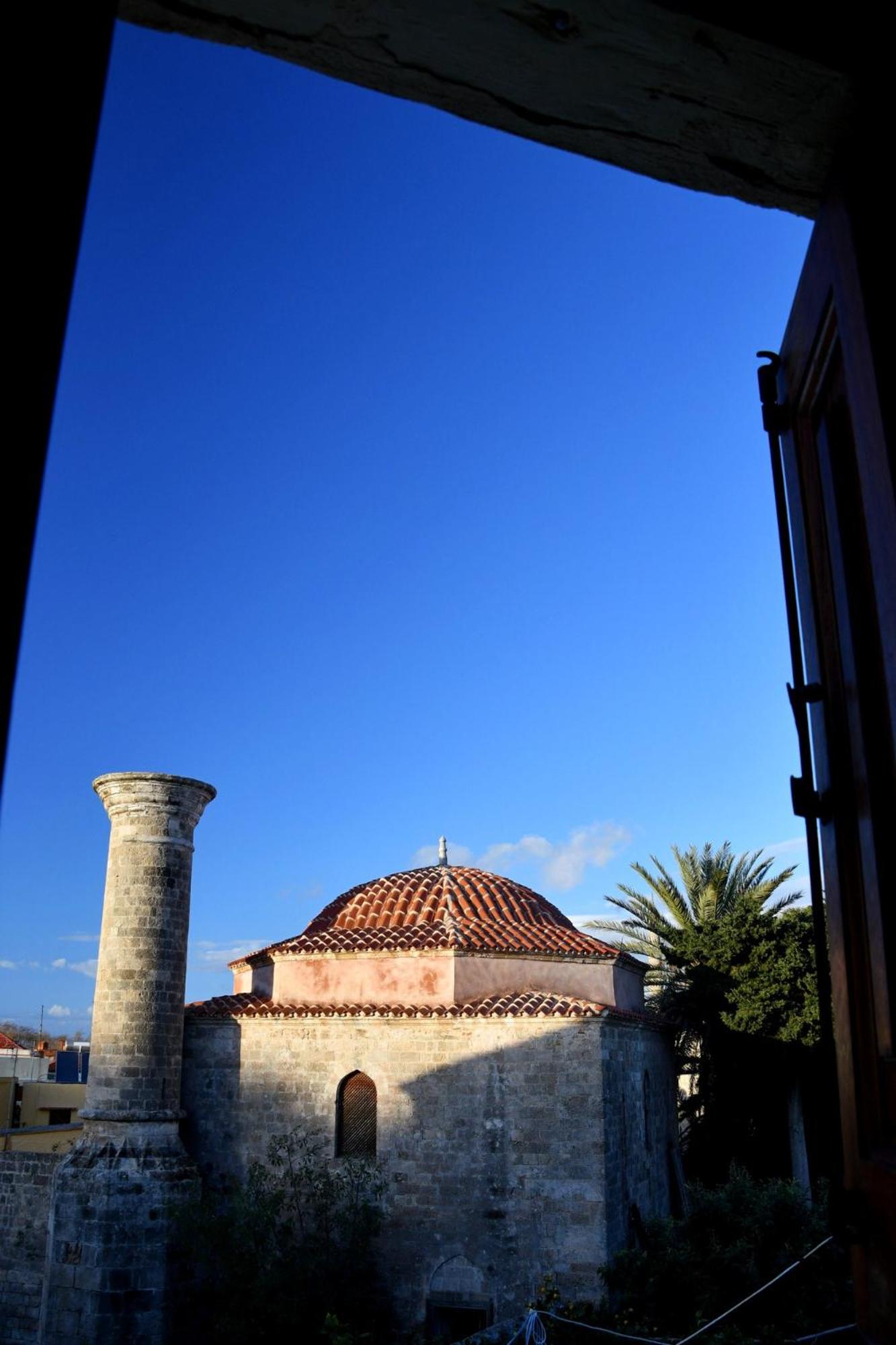 Photo 18