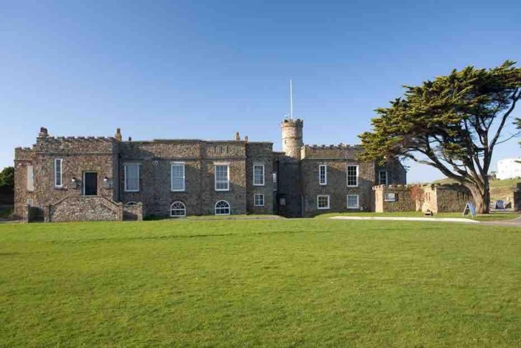 First floor apartment in Stratton, Bude