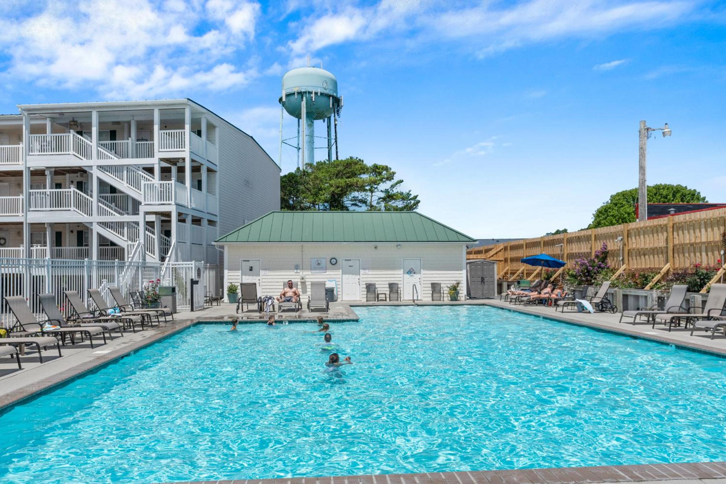Après Surf by Oak Island Accommodations